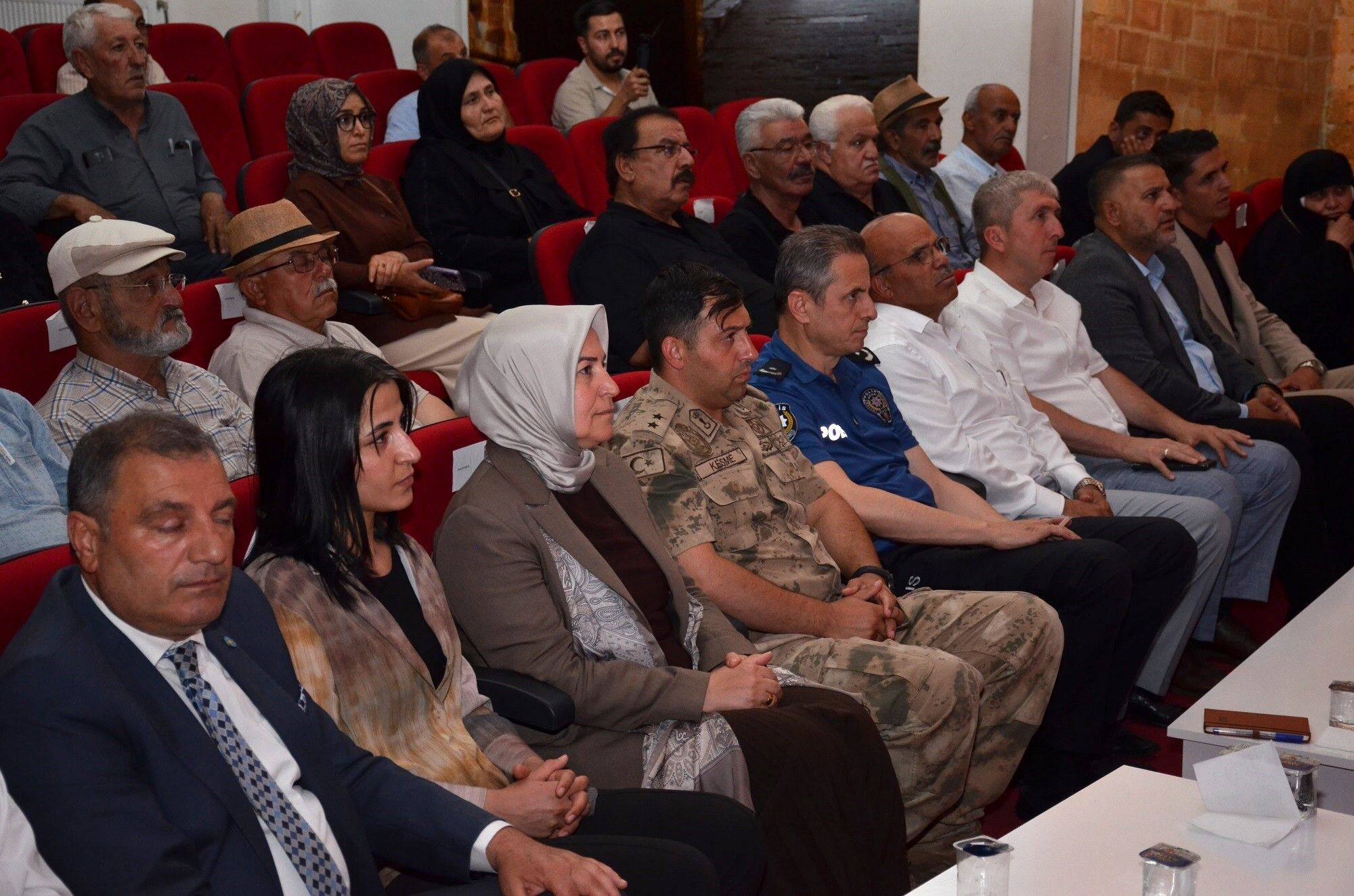 Afşin’de Afet Farkındalık Konferansı Düzenlendi (8)