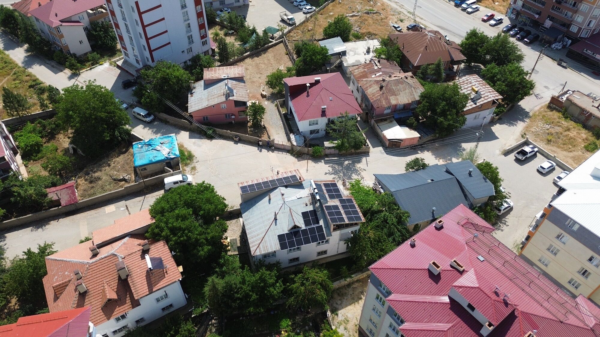 Afşin'de Çatısına Güneş Paneli Kurdu, Elektrik Faturasını Sıfırladı (4)