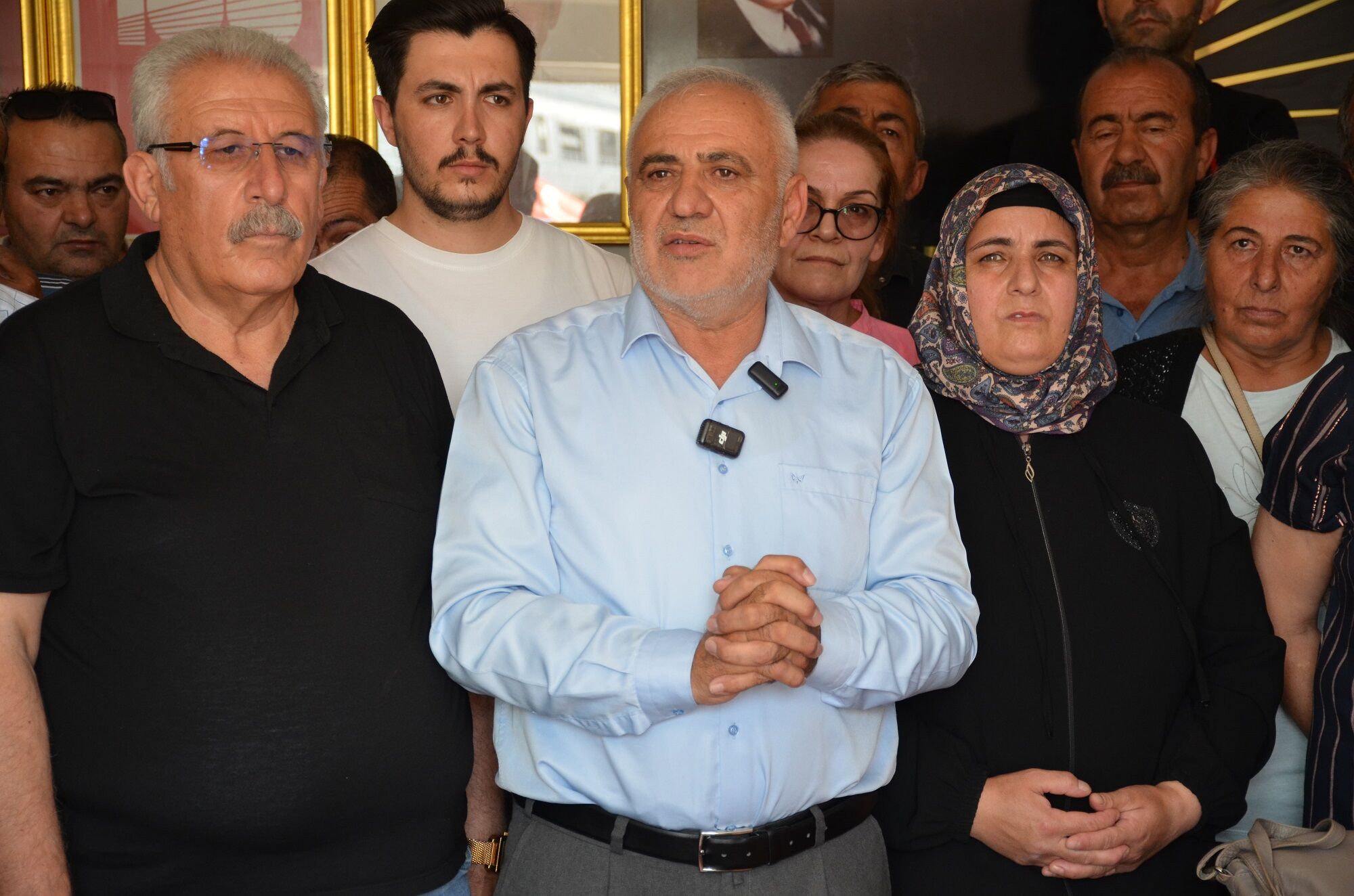 Afşin'de Chp Teşkilatında Toplu İstifa Başkan Gözyaşlarıyla Veda Etti (6)