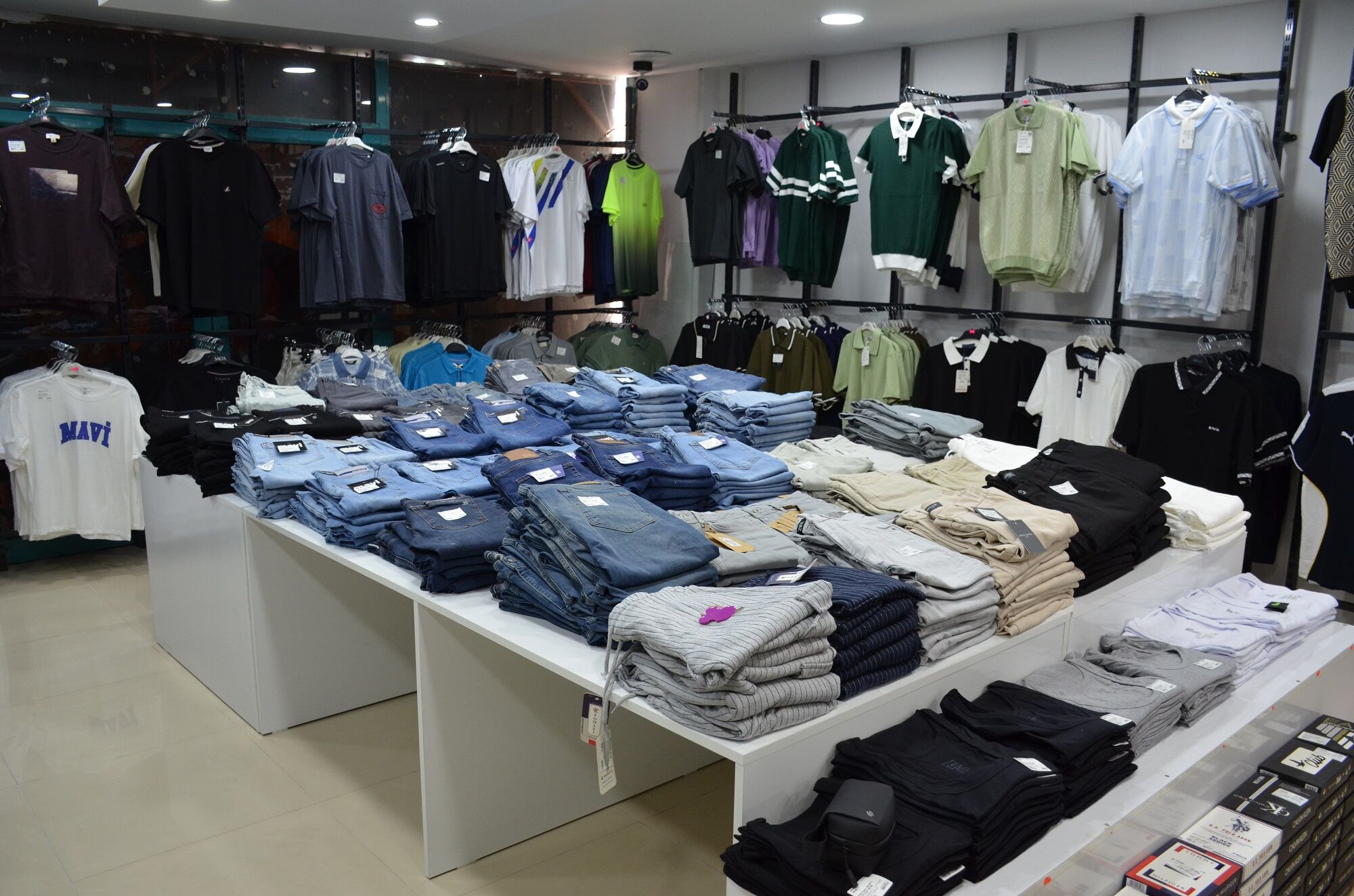 Afşin'de Şirin Outlet Mağazası Hizmete Açıldı (14)
