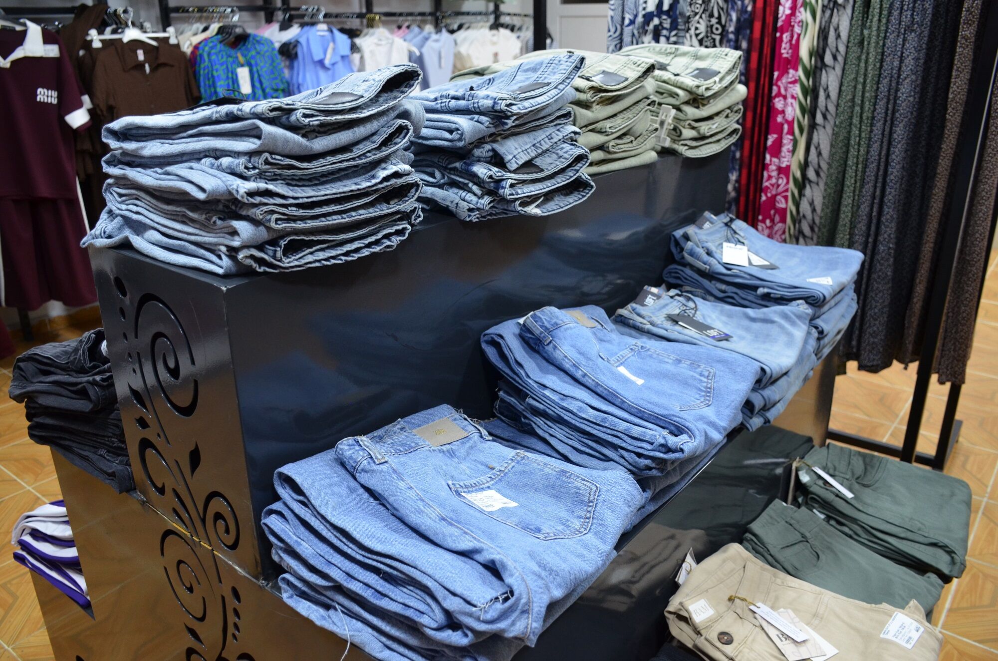 Afşin'de Şirin Outlet Mağazası Hizmete Açıldı (9)