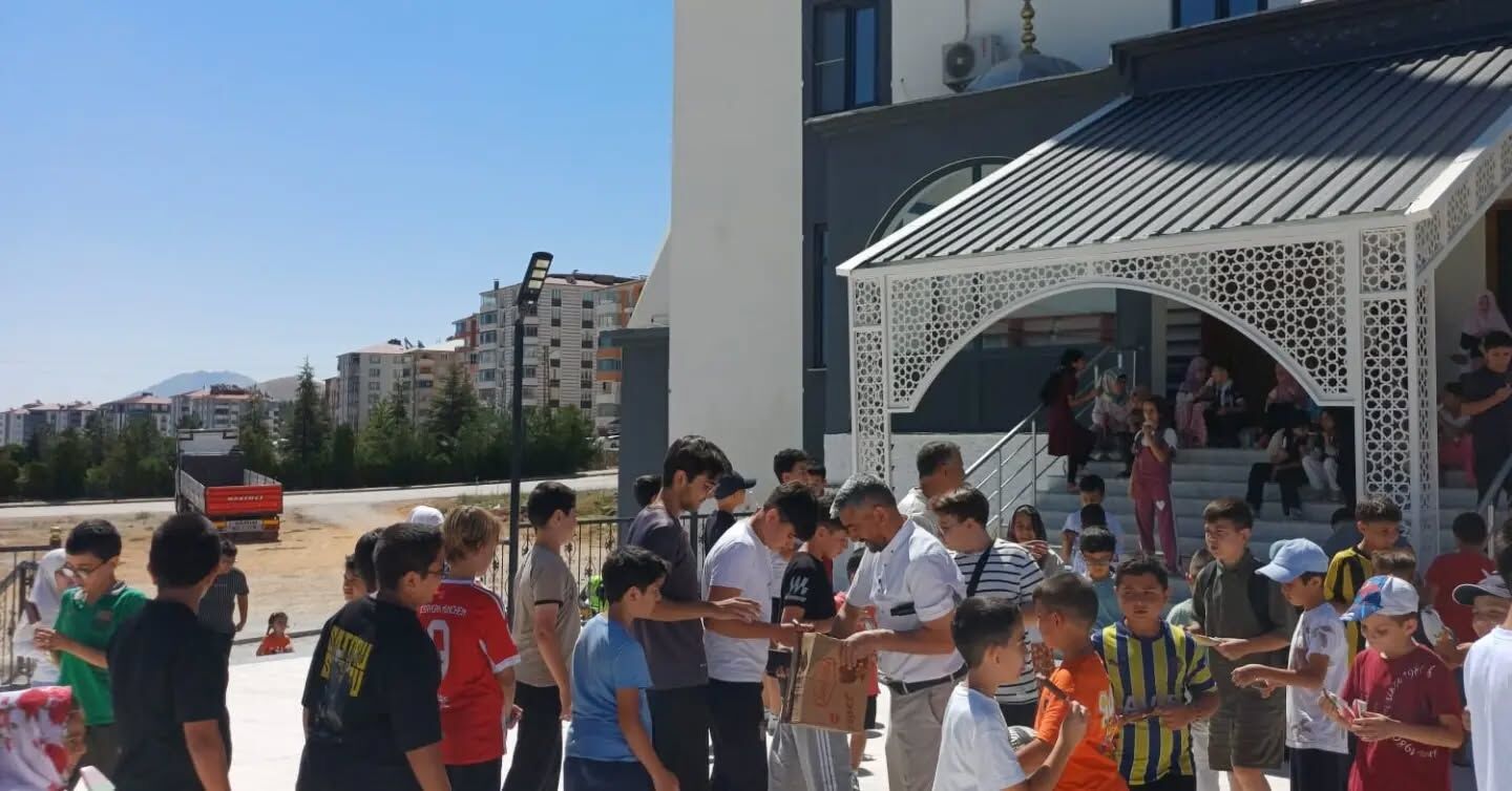 Afşin'de Yaz Kur'an Kursları Yoğun Katılımla Sürüyor3