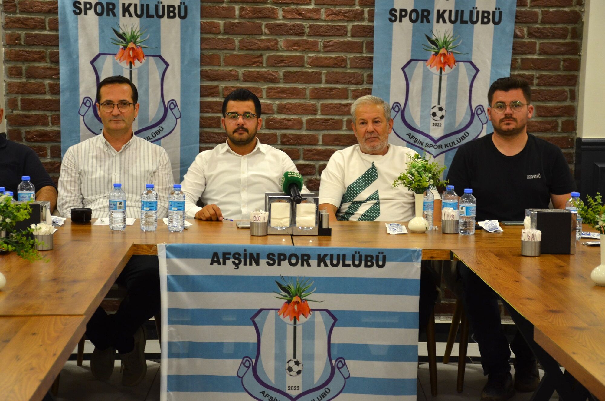 Afşinspor Yeni Yönetimi İlk Basın Toplantısını Gerçekleştirdi (4)