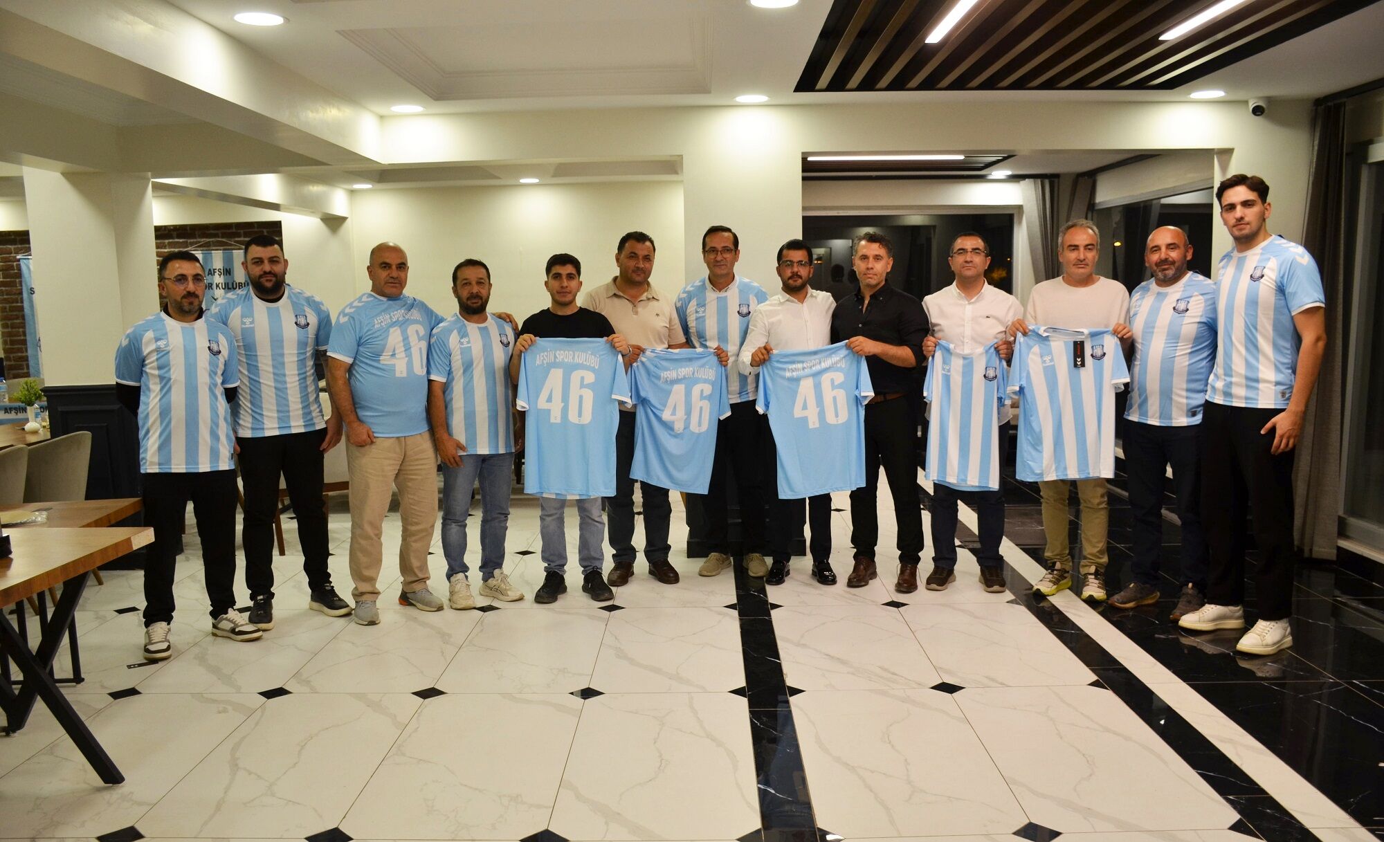 Afşinspor Yeni Yönetimi İlk Basın Toplantısını Gerçekleştirdi (8)
