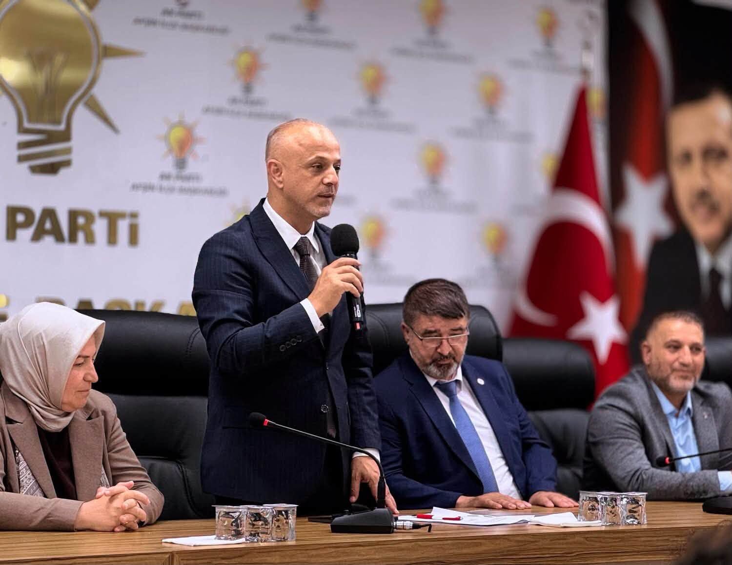 Ak Parti Afşin Teşkilatı Yönetim Kurulu Toplantısı Gerçekleştirildi (1)