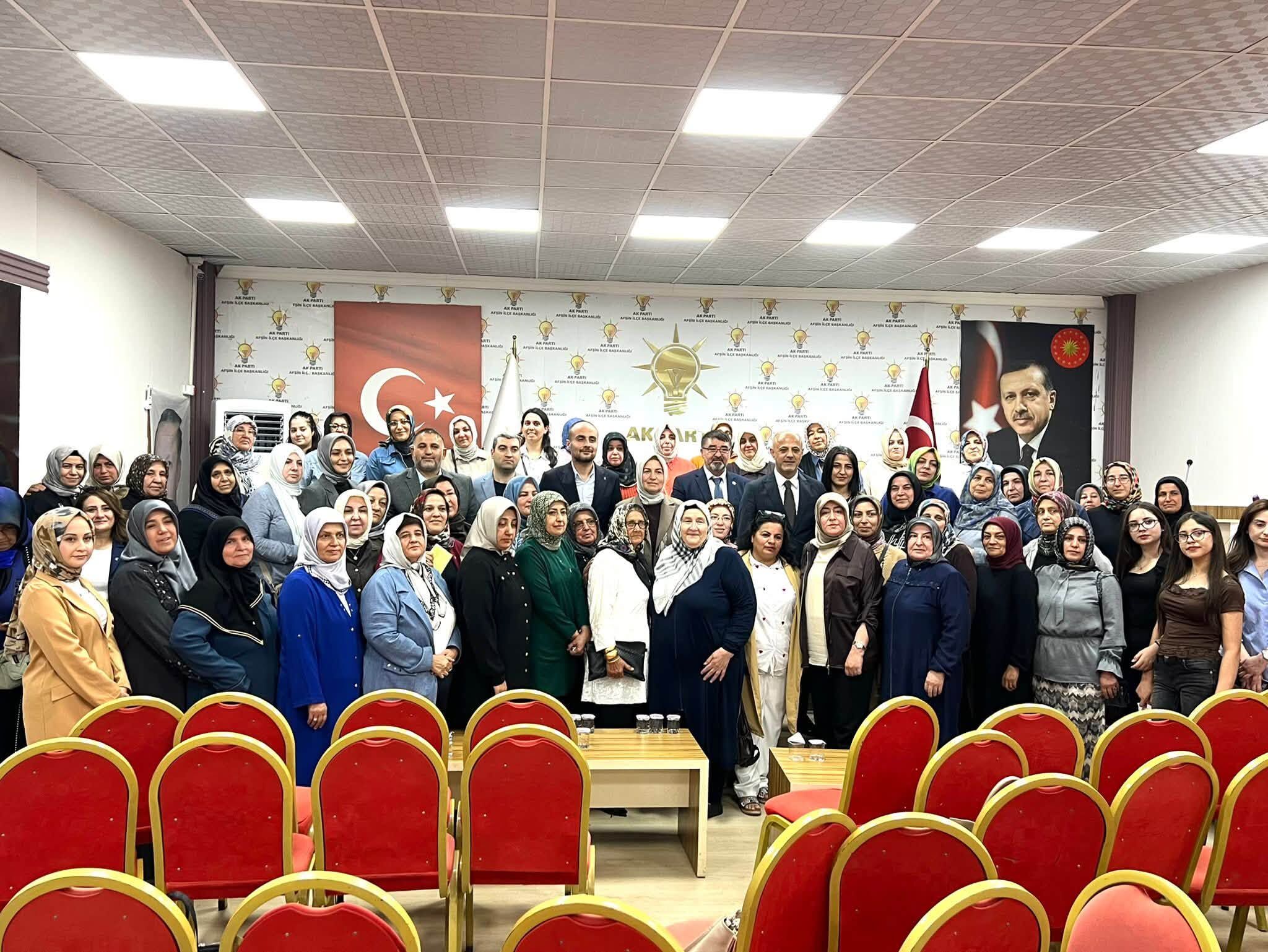 Ak Parti Afşin Teşkilatı Yönetim Kurulu Toplantısı Gerçekleştirildi (2)