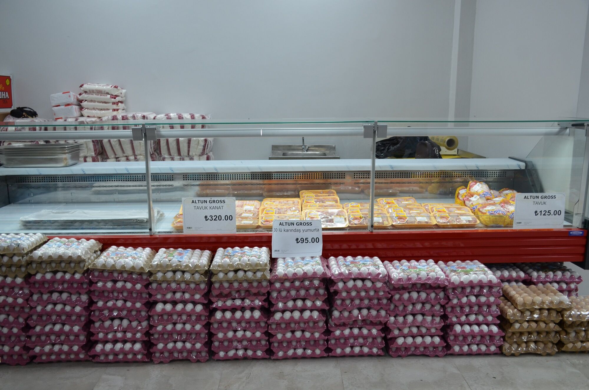 Afşin’de Yeni Alışveriş Noktası Altun Gross Hizmete Açıldı