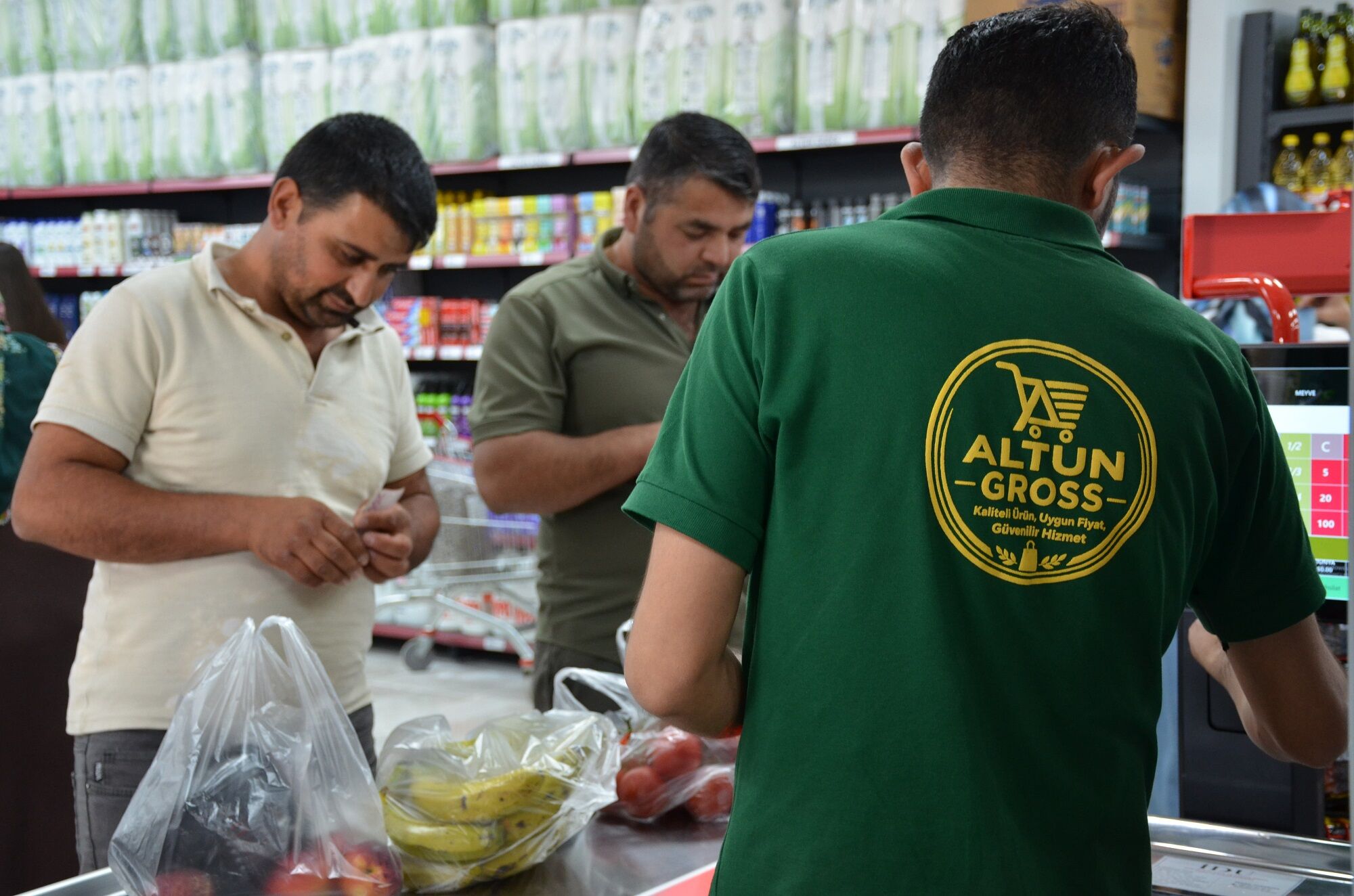 Afşin’de Yeni Alışveriş Noktası Altun Gross Hizmete Açıldı