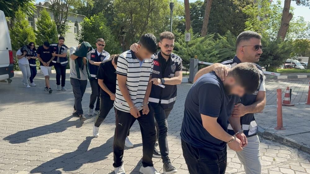 Kahramanmaraş Dahil 4 İlde Sahte İnternet Sitesi Operasyonu 87 Milyon Tl'lik Vurgun 2