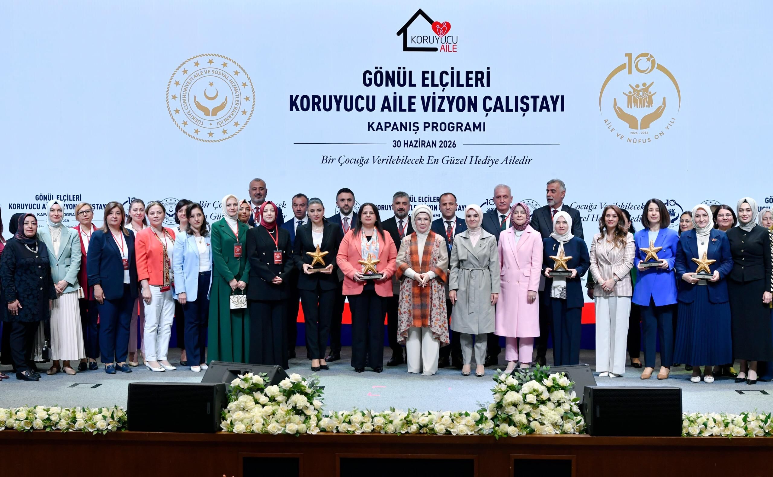 Kahramanmaraş’ın Koruyucu Aile Başarısı Ödülle Taçlandırıldı (4)