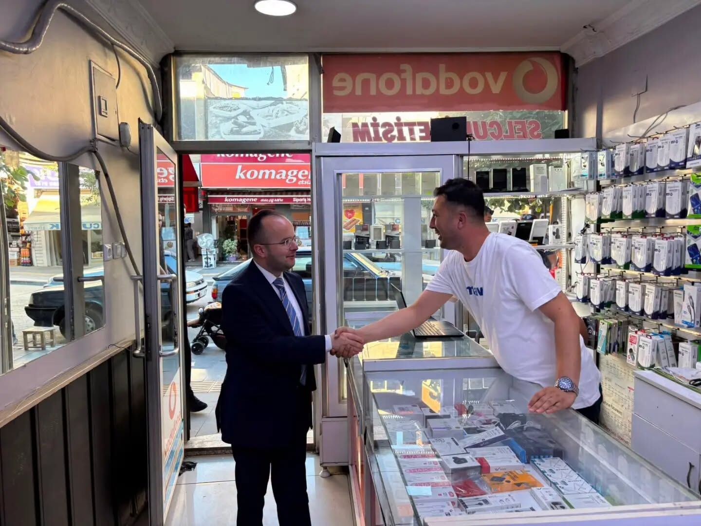 Kaymakam Arslantürk'ten Atatürk Caddesi Esnafına Ziyaret6