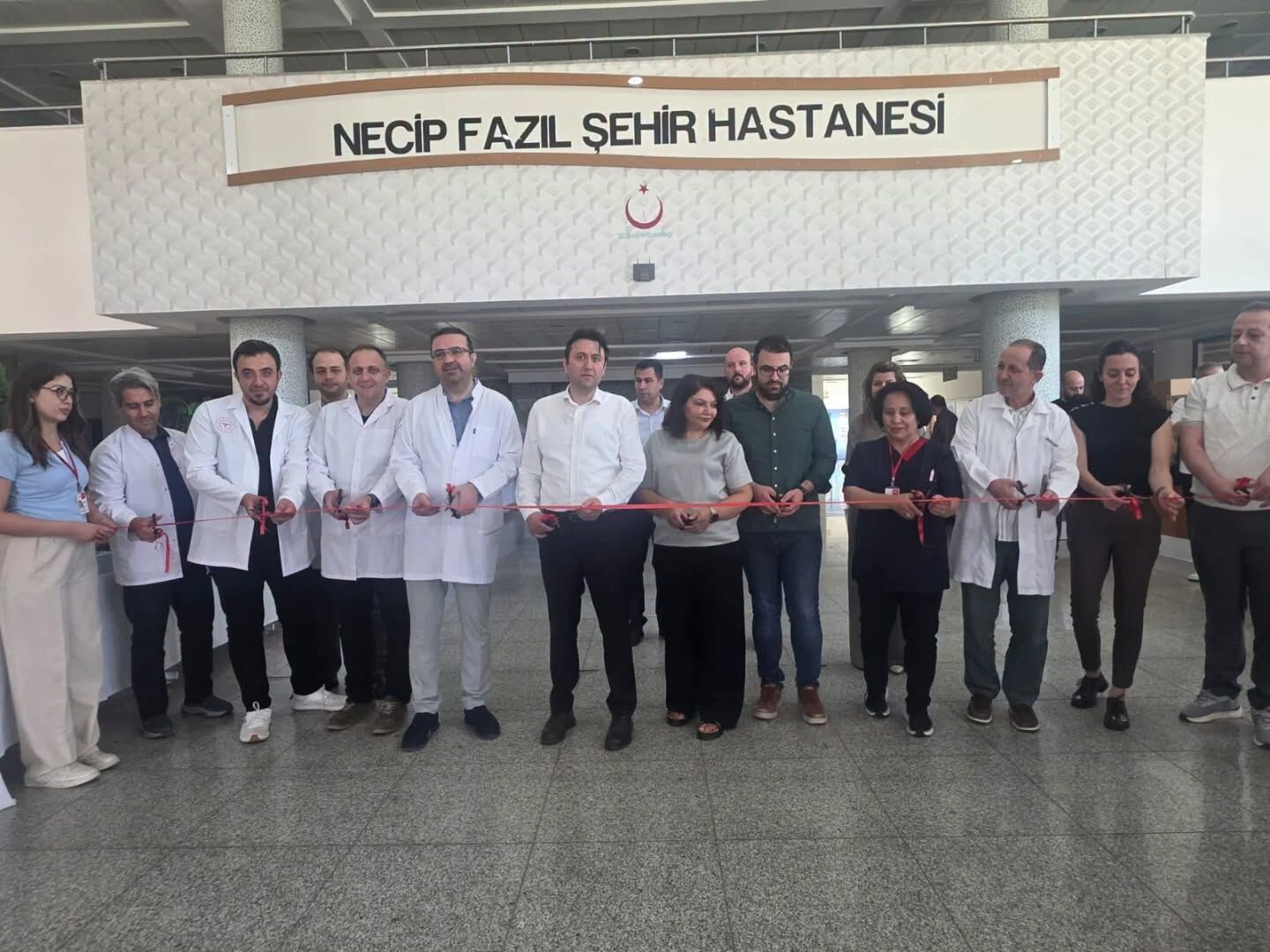 Necip Fazıl Şehir Hastanesi’nde Amatem El Sanatları Sergisi Açıldı