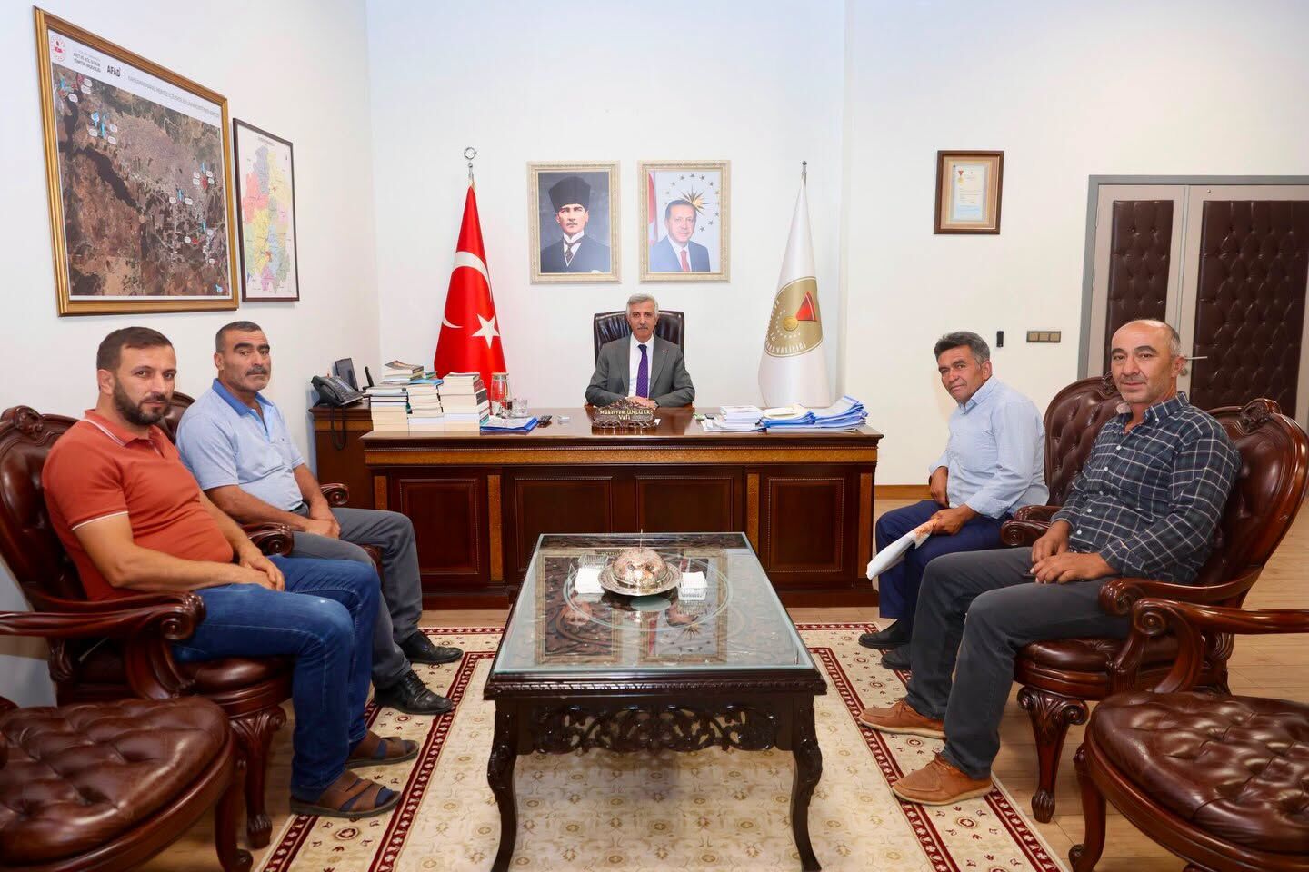 Vali Ünlüer, Mahalle Muhtarları Ve Sivil Toplum Temsilcilerini Kabul Etti2