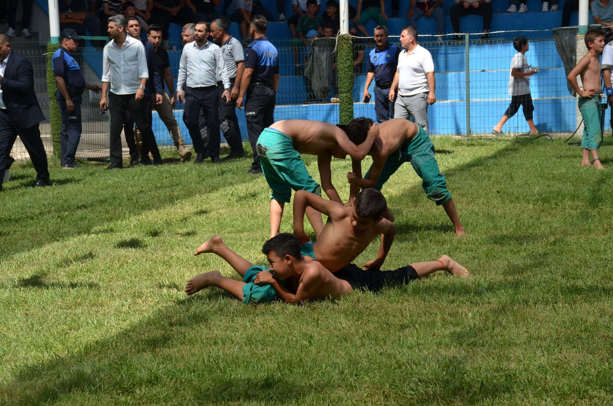 48. Geleneksel Afşin Eshab I Kehf Karakucak Güreş Festivali Başladı (4)