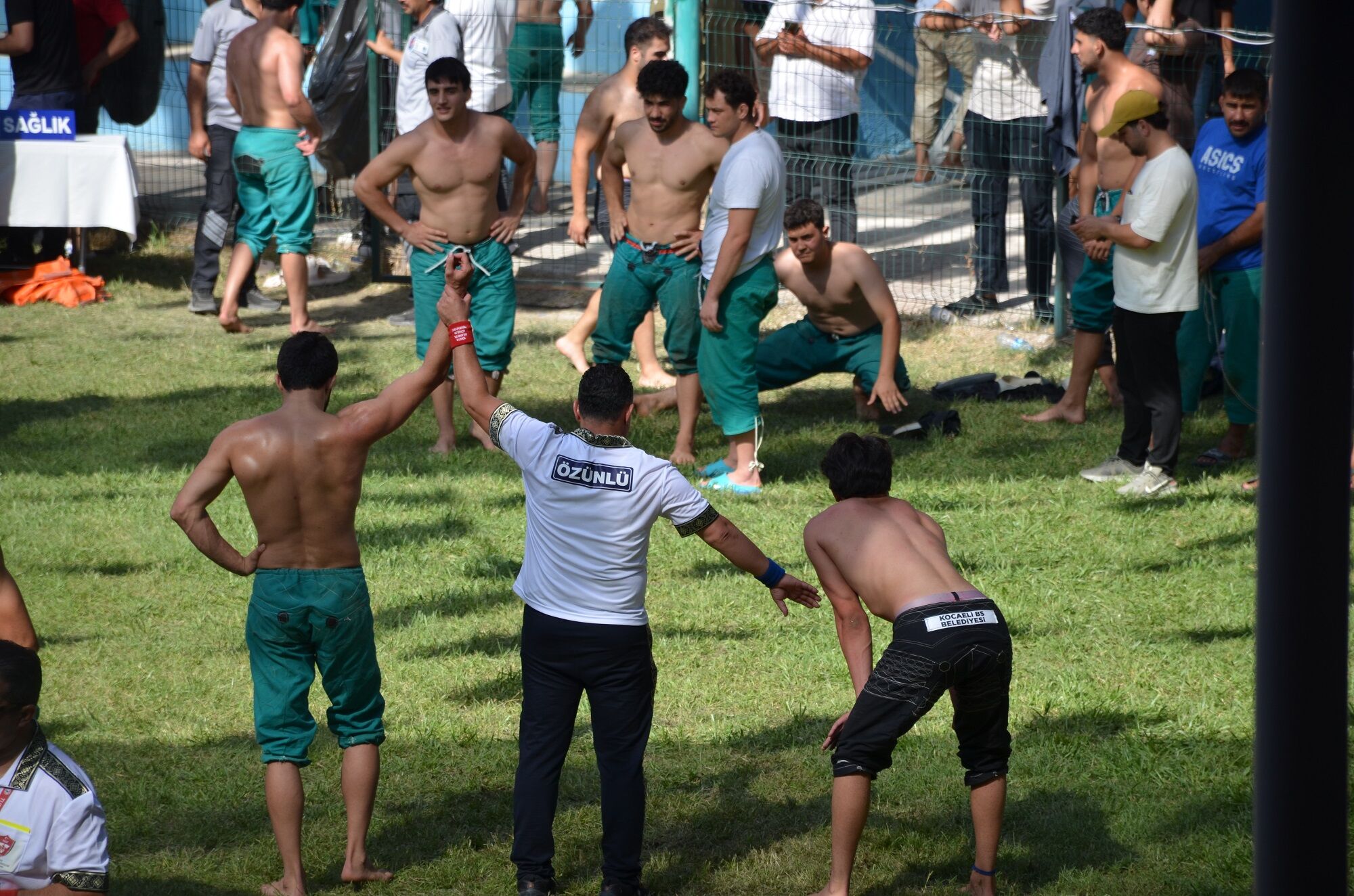 48. Geleneksel Eshab I Kehf Karakucak Güreş Festivali Afşin’de Coşkuyla Tamamlandı (10)