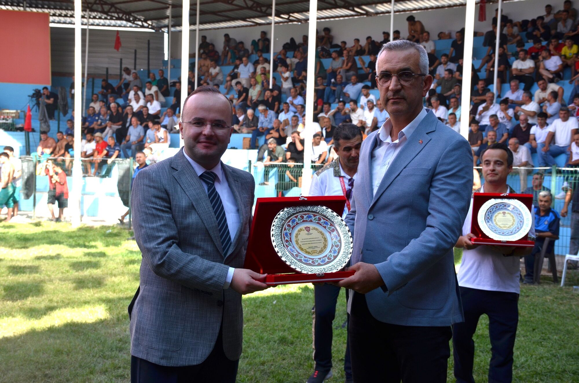 48. Geleneksel Eshab I Kehf Karakucak Güreş Festivali Afşin’de Coşkuyla Tamamlandı (14)