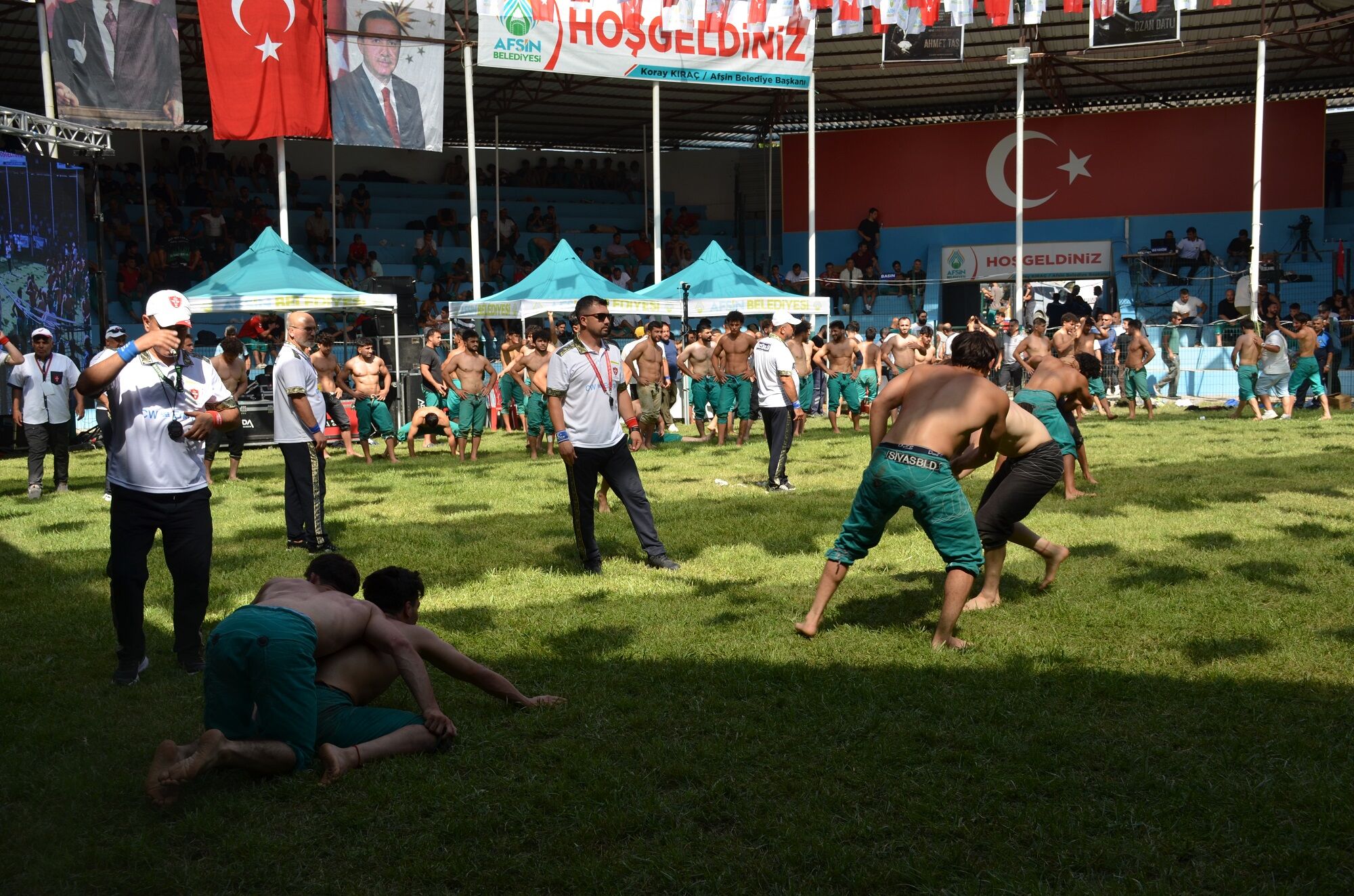 48. Geleneksel Eshab I Kehf Karakucak Güreş Festivali Afşin’de Coşkuyla Tamamlandı (5)