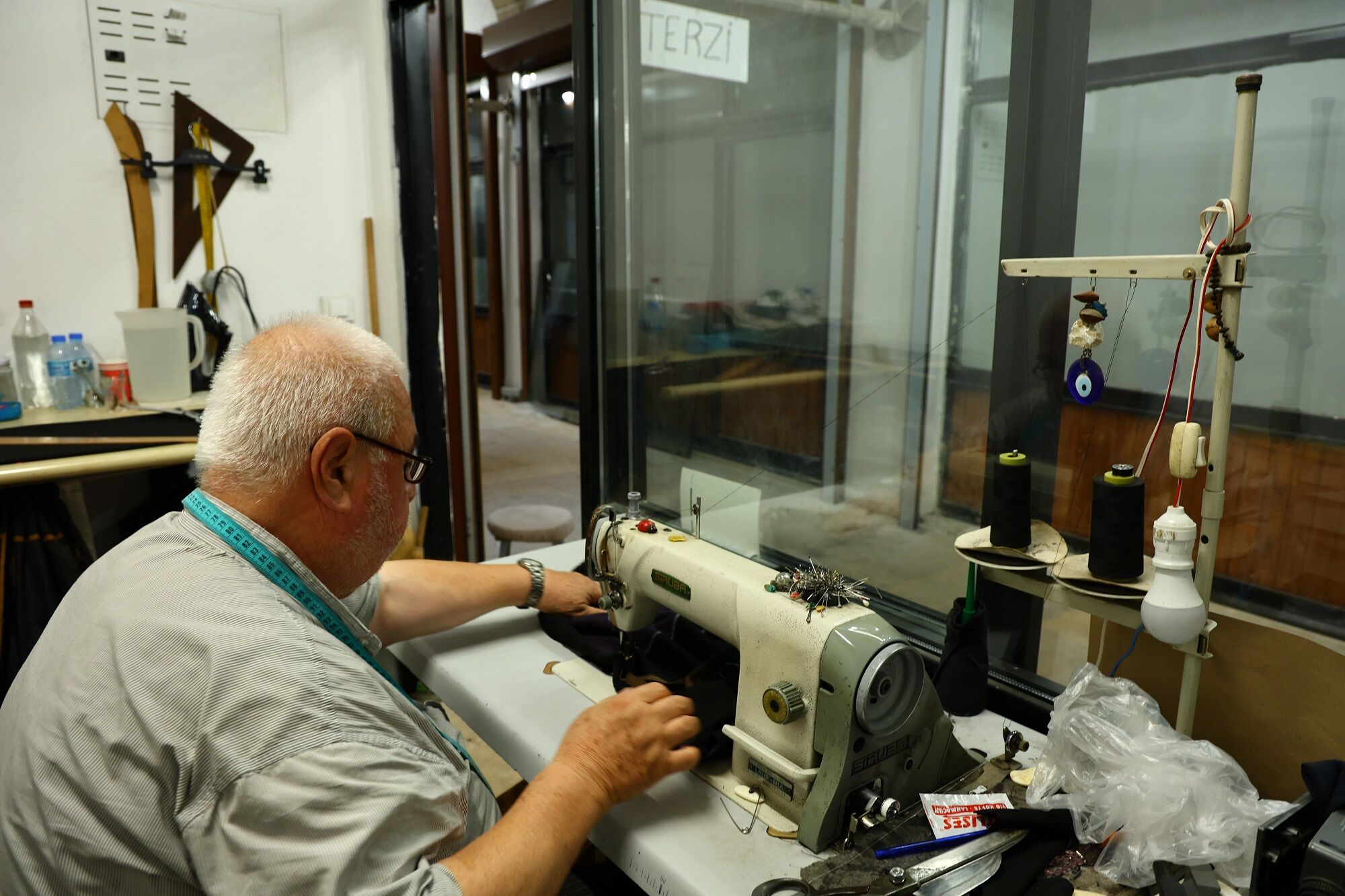 60 Yıldır Terzilik Yapıyor “Bu Mesleğin Son Dönemini Yaşıyoruz” (3)