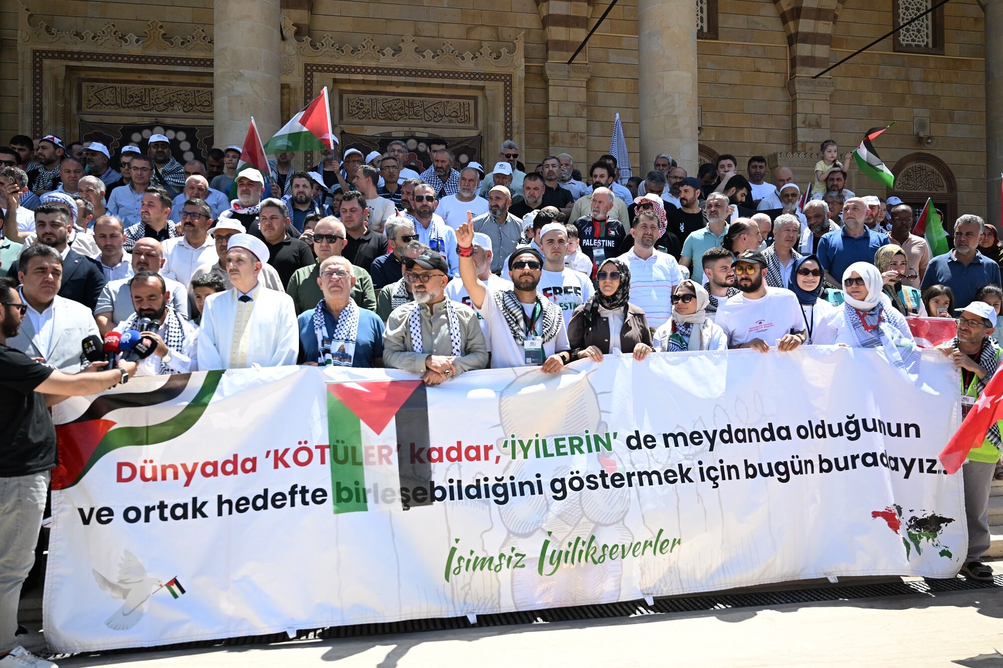 Filistin Konvoyu Bosna’dan Yola Çıktı, Kahramanmaraş’a Ulaştı