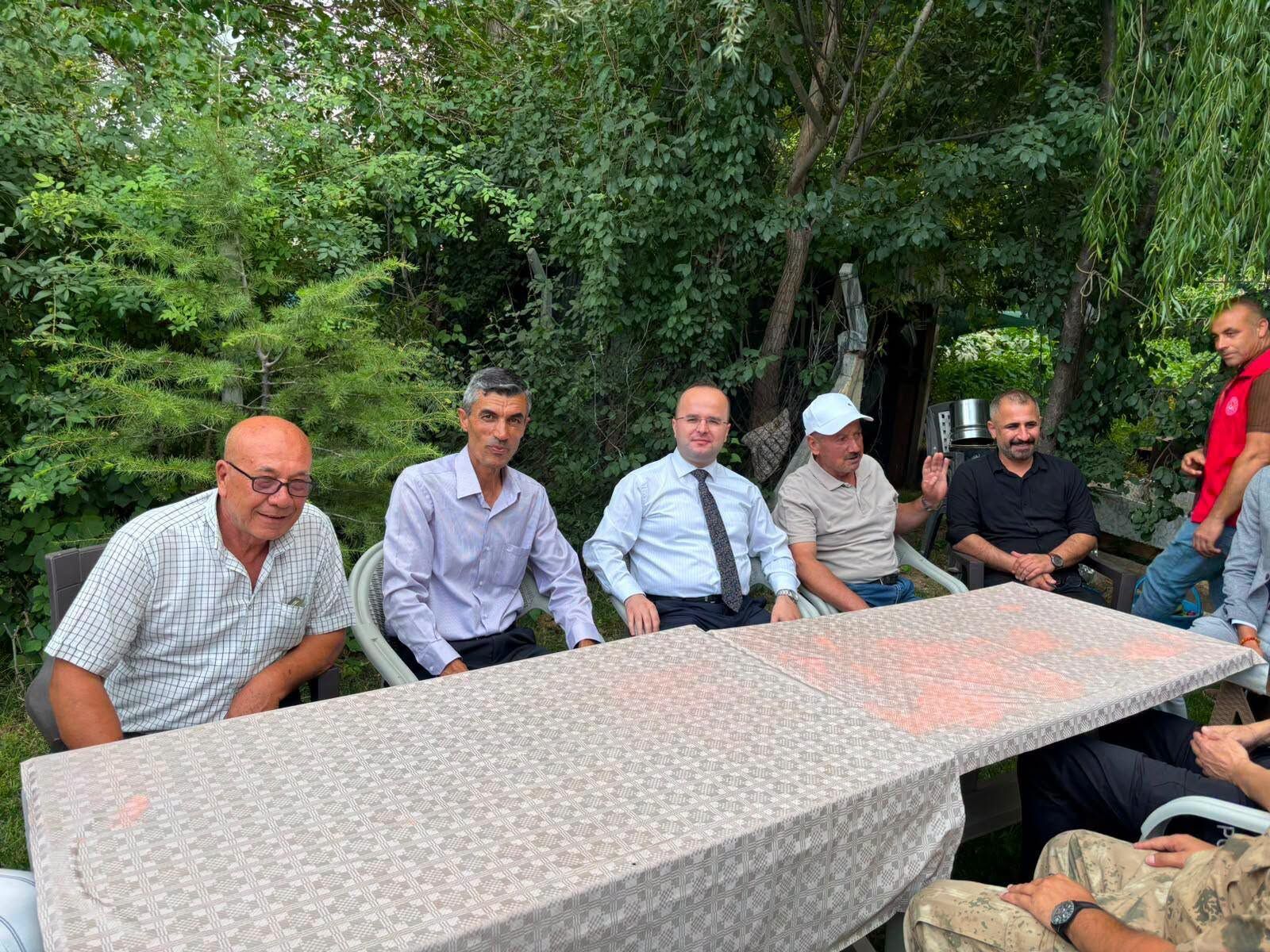 Afşin Kaymakamı Arslantürk’ten Şehit Ailelerine Ziyaret4