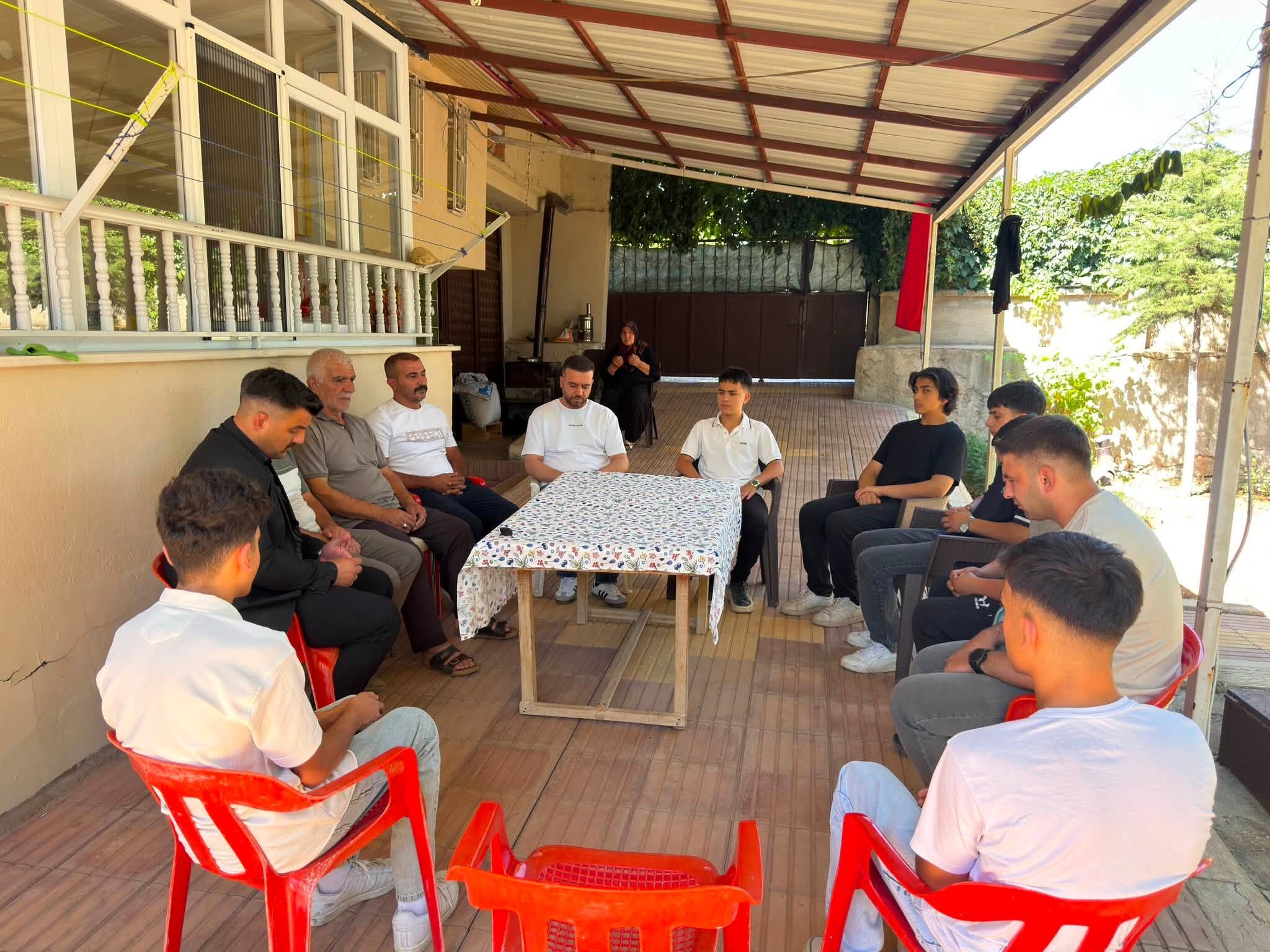 Afşin Ülkü Ocakları’ndan Şehit Nurullah Ceren’e Vefa Ziyareti2