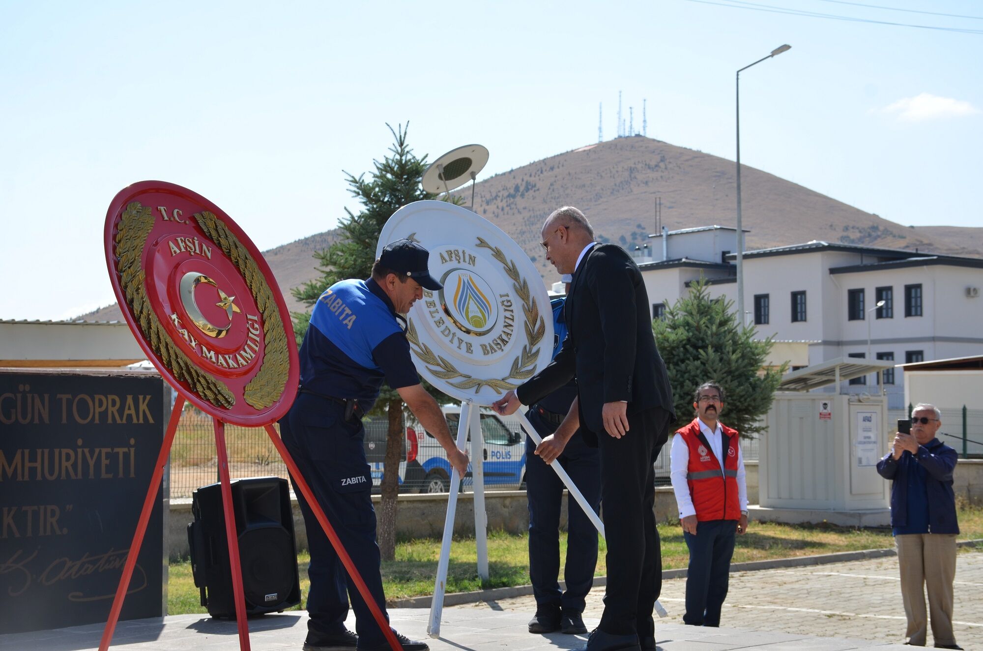 Afşin’de 30 Ağustos Zafer Bayramı’nın 104. Yılı Törenle Kutlandı (10)