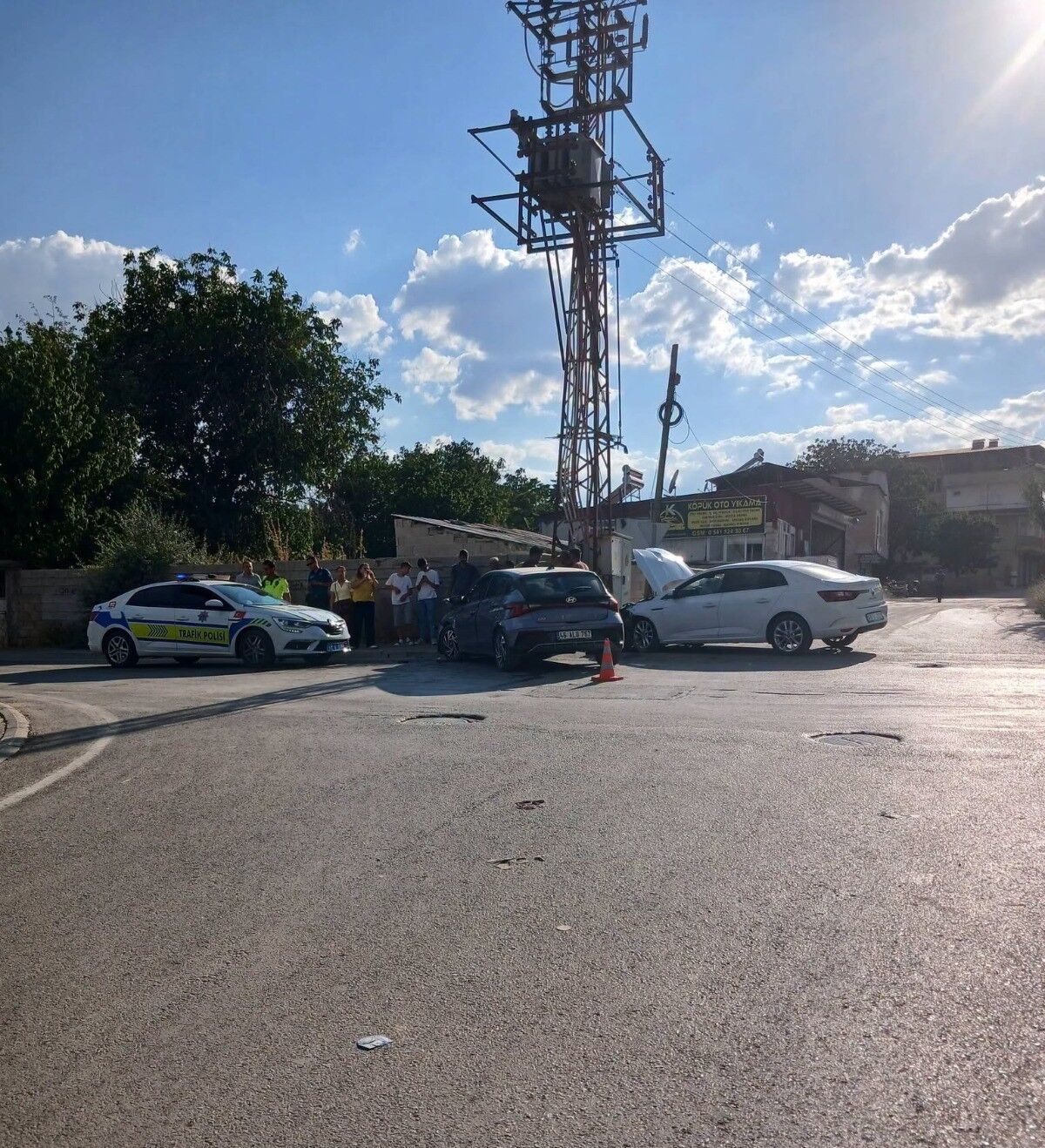 Afşin’de Kazaların Eksik Olmadığı Köşoğlu Caddesi’nde Yine Kaza (4)