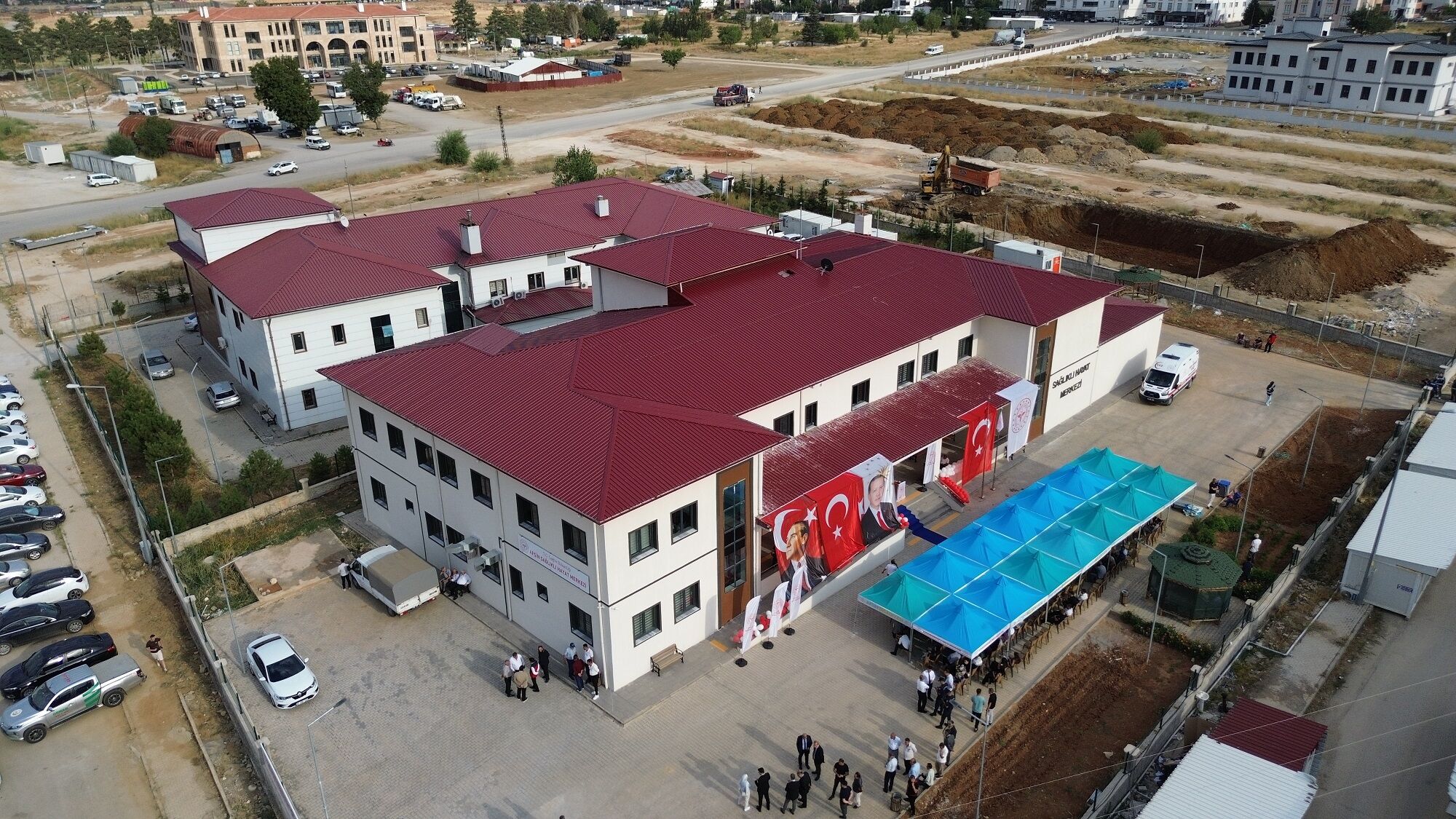 Afşin’de Sağlıklı Hayat Merkezi Ve 112 İstasyonu Hizmete Açıldı (15)