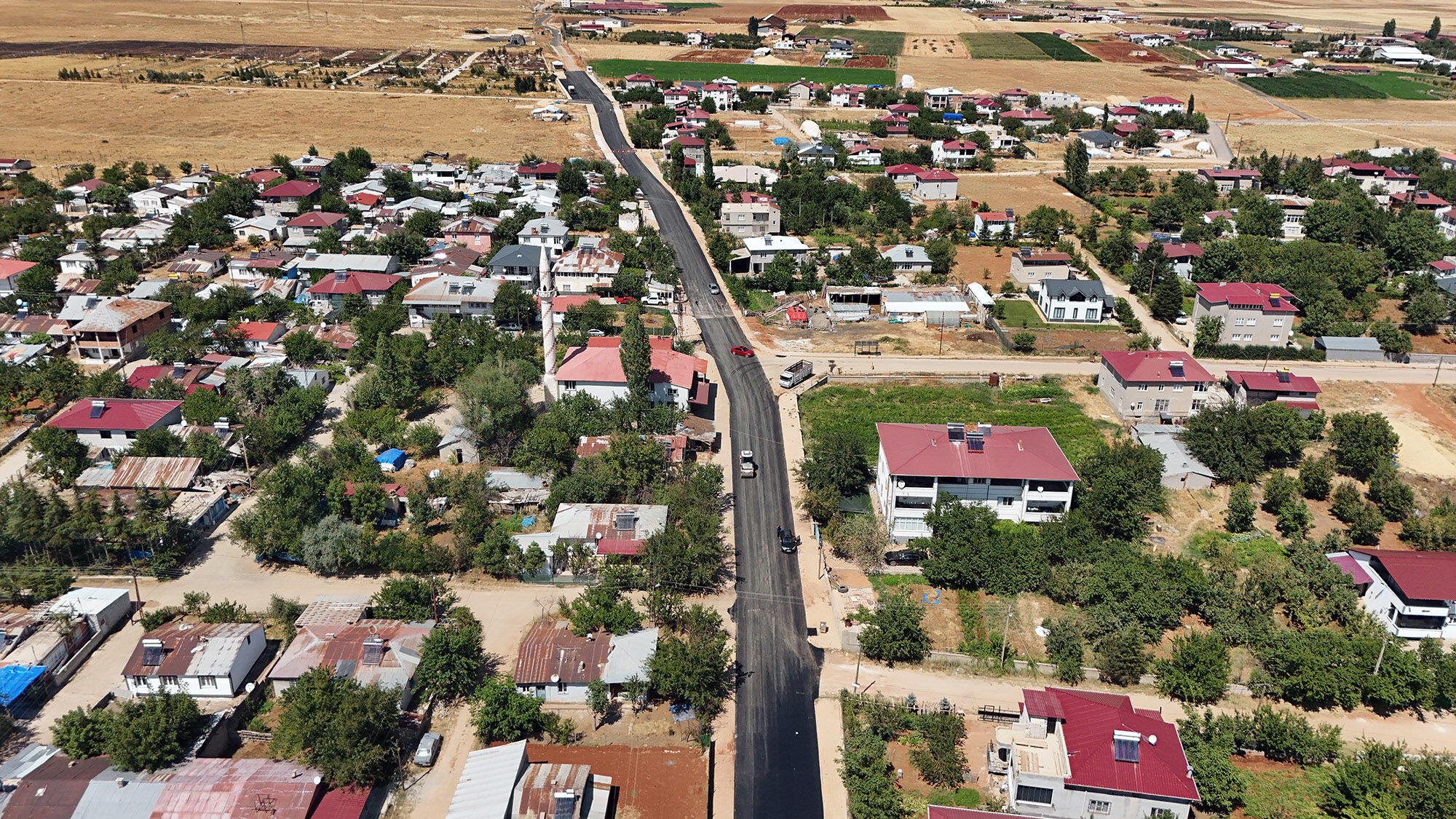 Afşin’de Ulaşım Konforu Artıyor! 2 Kilometrelik Ana Güzergâh Yenileniyor (4)