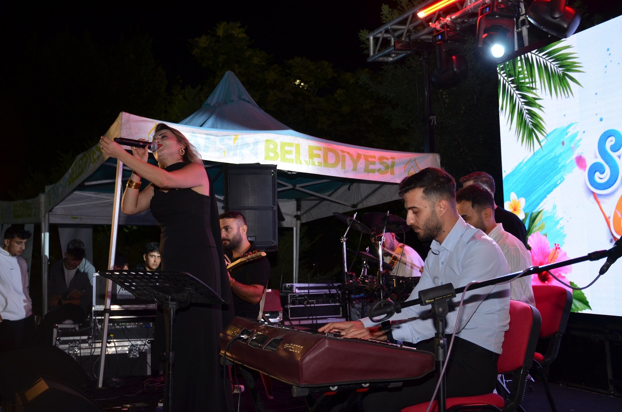 Afşin’de Zafer Bayramı’nın 104. Yılına Özel Konser Düzenlendi (13)