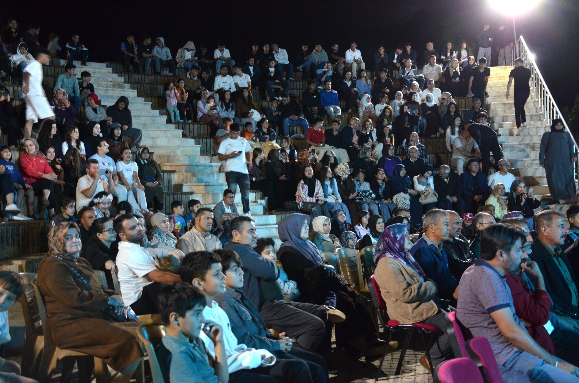 Afşin’de Zafer Bayramı’nın 104. Yılına Özel Konser Düzenlendi (2)