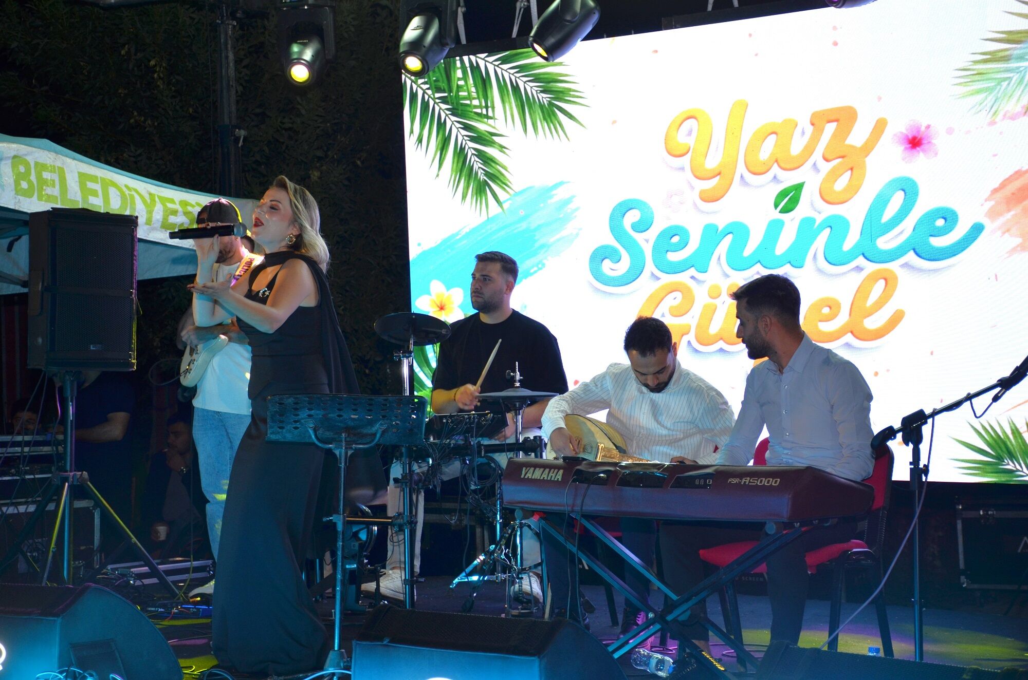 Afşin’de Zafer Bayramı’nın 104. Yılına Özel Konser Düzenlendi (7)