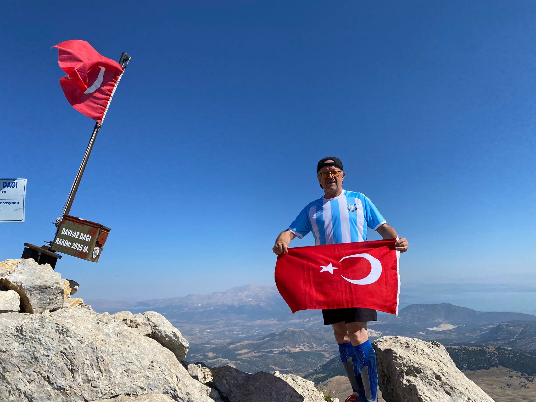 Afşinli Maratoncu Sıtkı Gönen, Davraz Sky Run’da Birinci Oldu 5