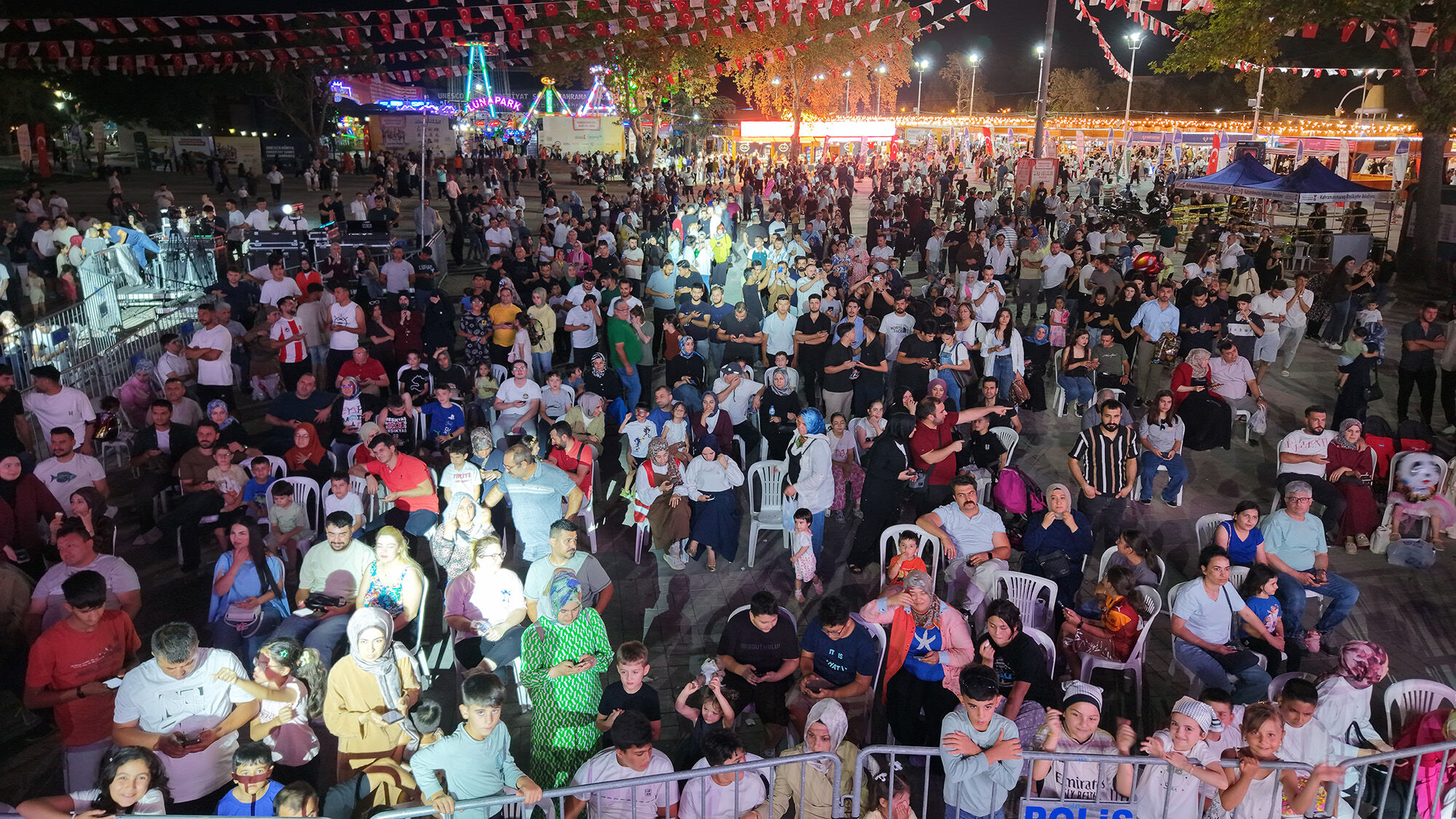 Vatandaşlardan Ağustos Fuarı’na Tam Not