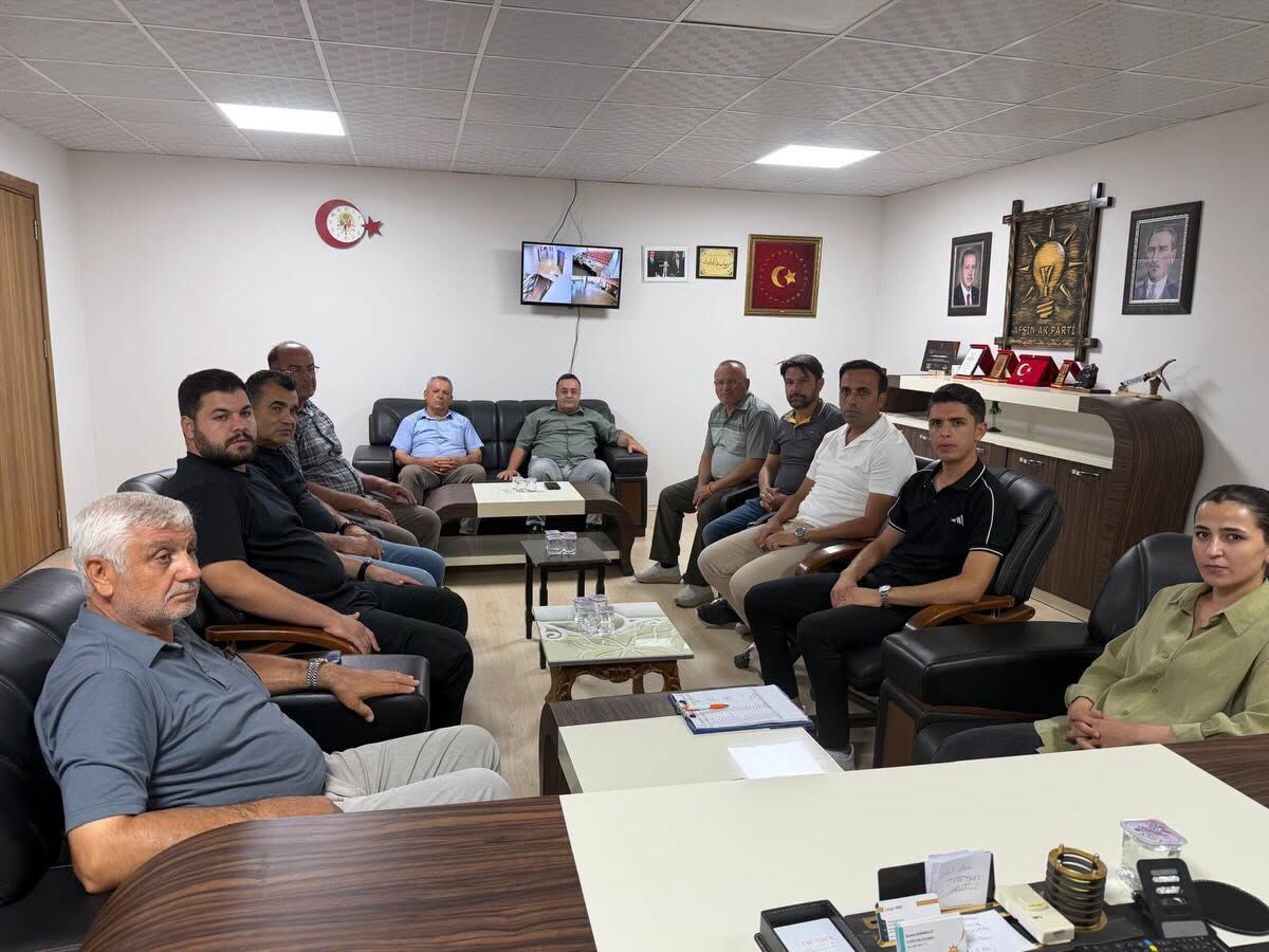 Ak Parti Afşin İlçe Teşkilatı Yönetim Kurulu Toplantısını Gerçekleştirdi2-1