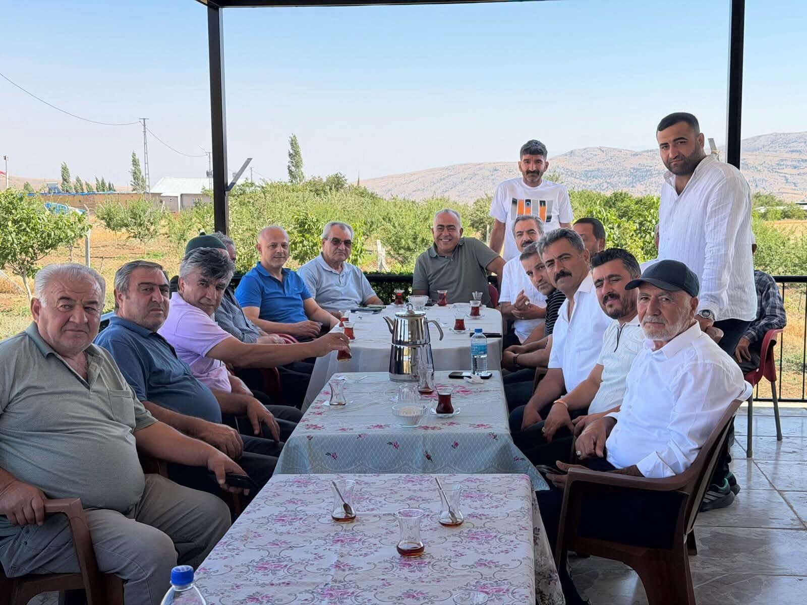 Başkan Kıraç Armutalan’da Gurbetçilerle Buluştu2