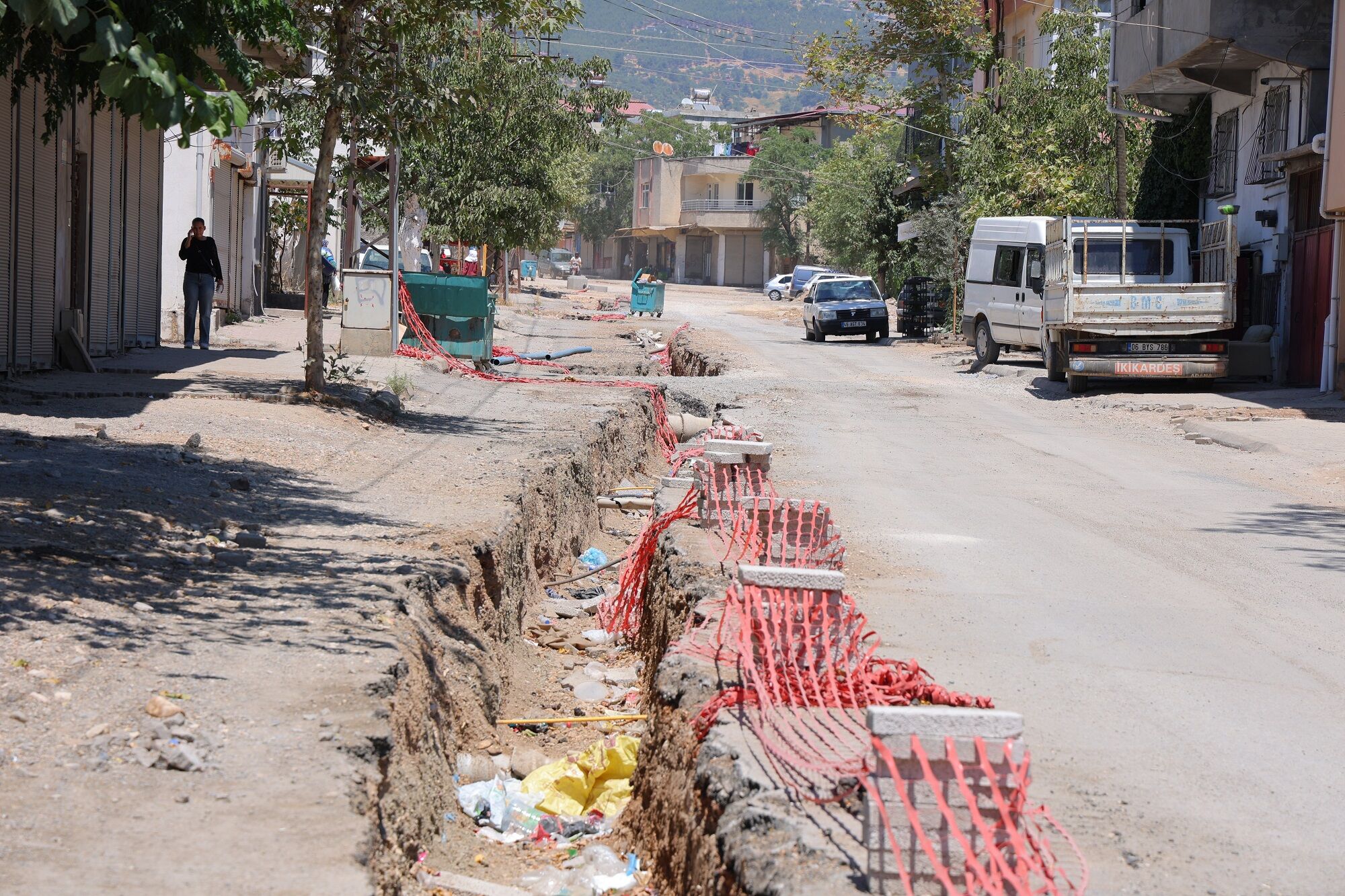 Bozuk Yollar Sabır Taşırdı Mahalleli Çözüm Bekliyor (1)