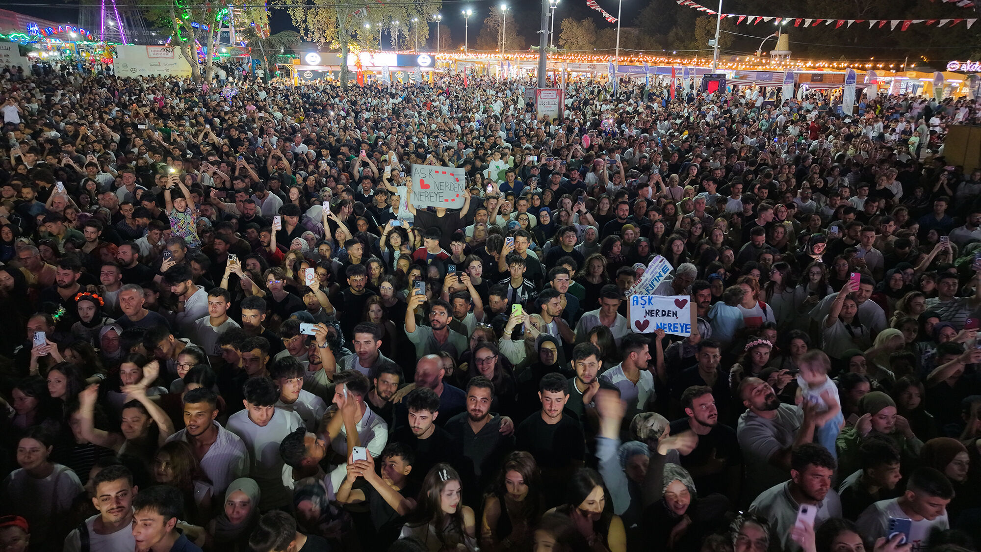 Gripin Kahramanmaraş’ı Salladı! Ağustos Fuarı’nda Unutulmaz Gece (4)