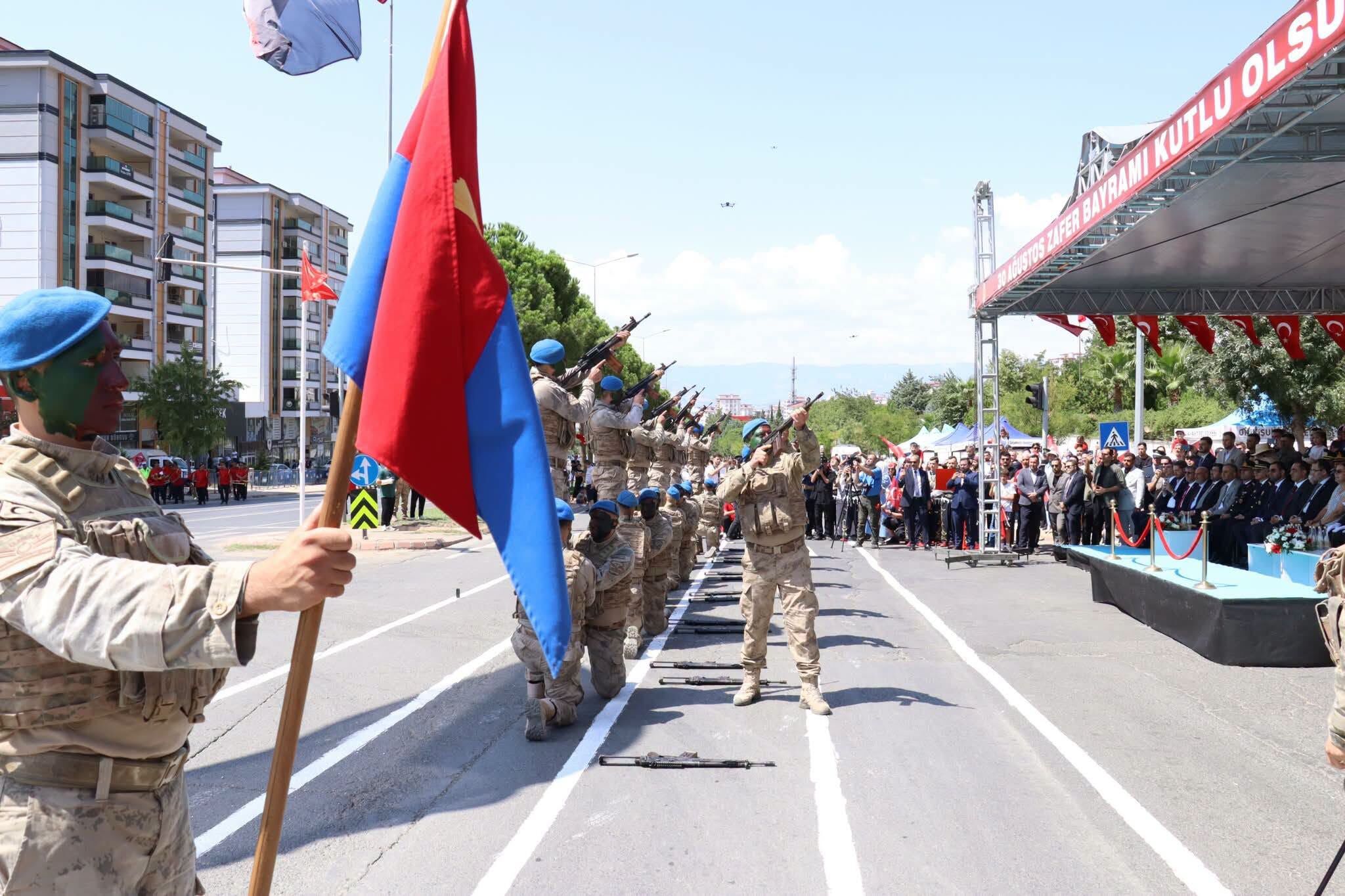 Kahramanmaraş’ta 30 Ağustos Zafer Bayramı Coşkuyla Kutlandı (5)