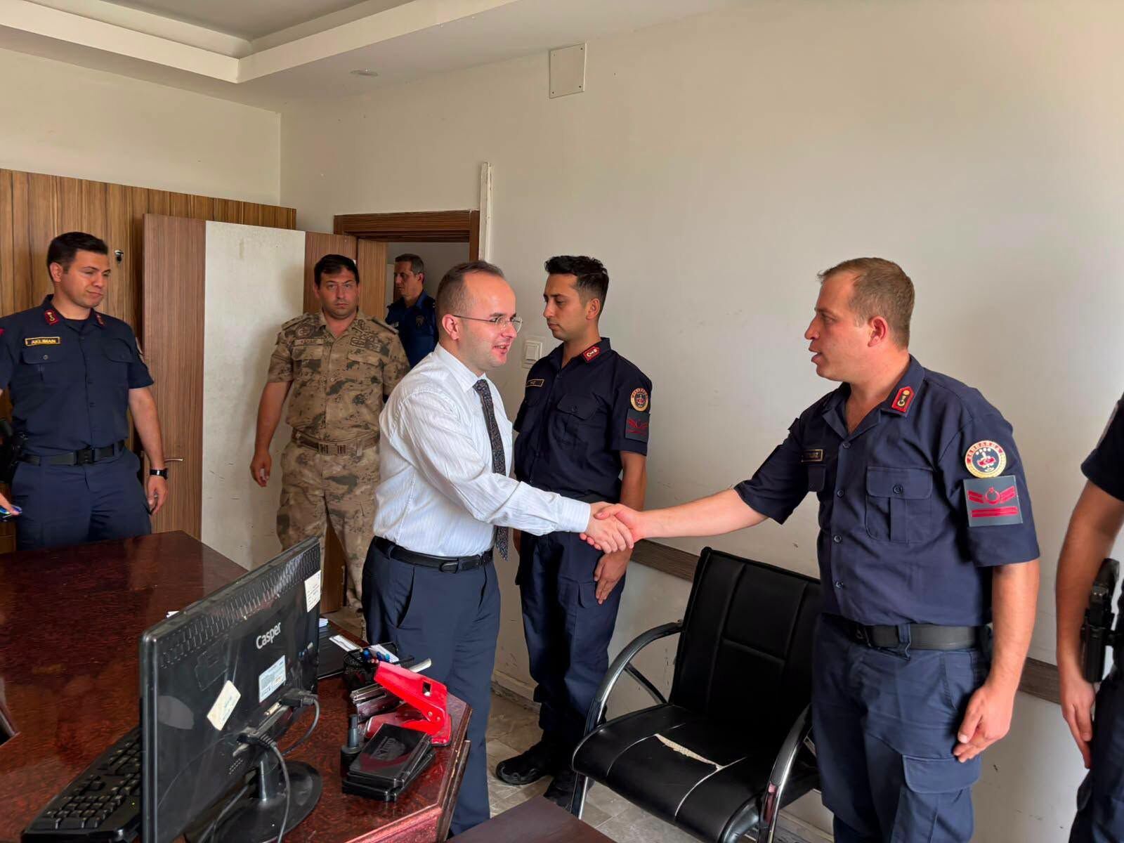 Kaymakam Arslantürk, Tanır Jandarma Karakolunu Ziyaret Etti3