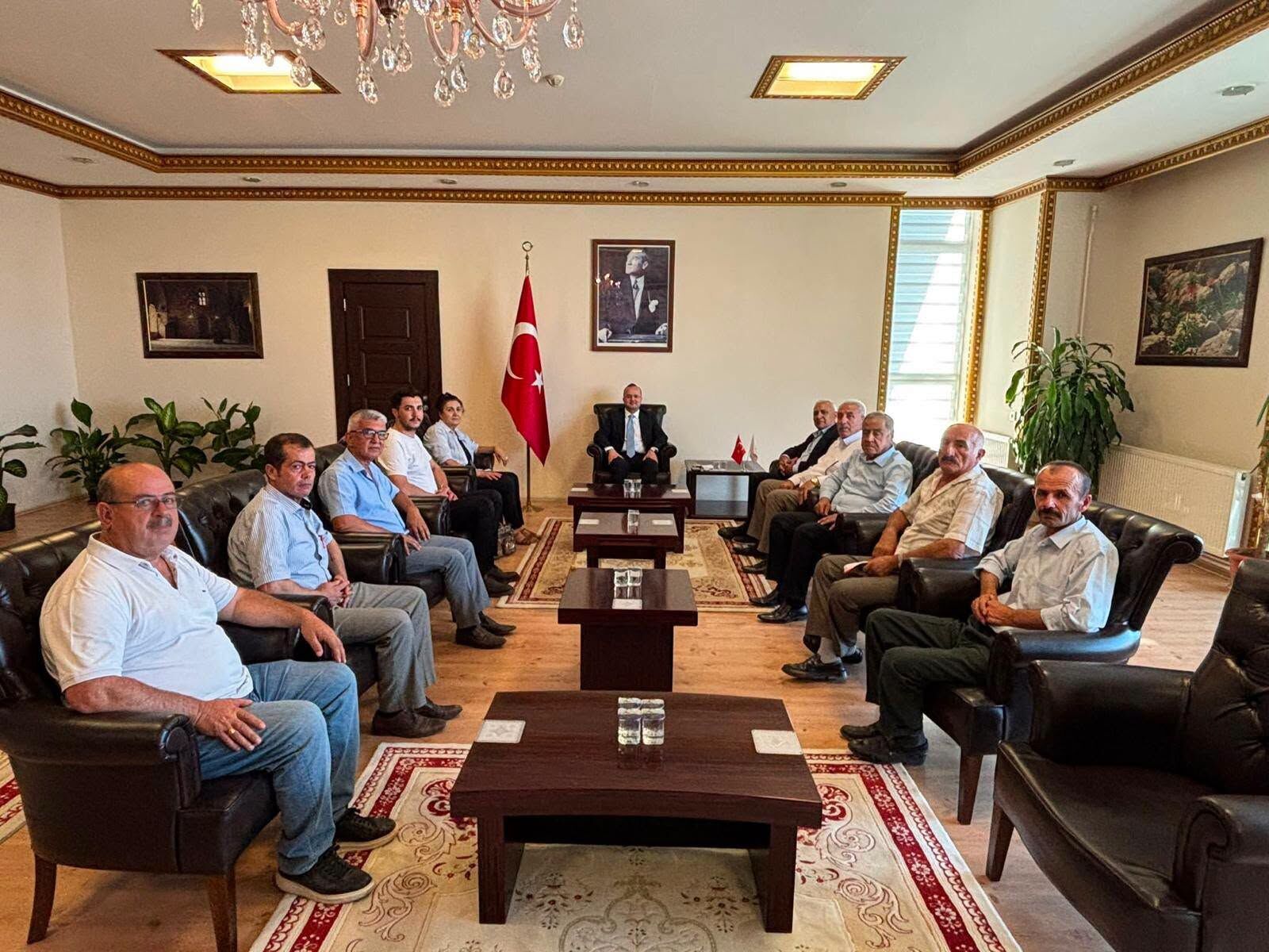 Kaymakam Arslantürk’e Hayırlı Olsun Ziyaretleri Devam Ediyor3