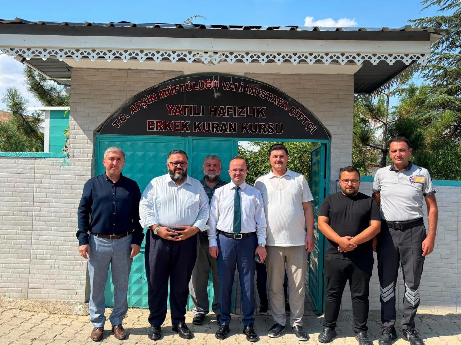 Kaymakam Arslantürk’ten Hafızlık Kur’an Kursuna Ziyaret8