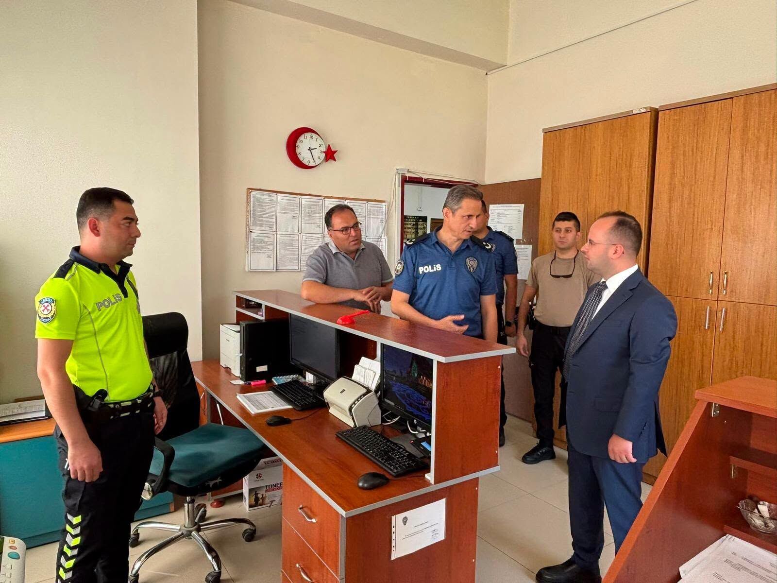 Kaymakam Arslantürk’ten İlçe Emniyet Müdürlüğüne Ziyaret5