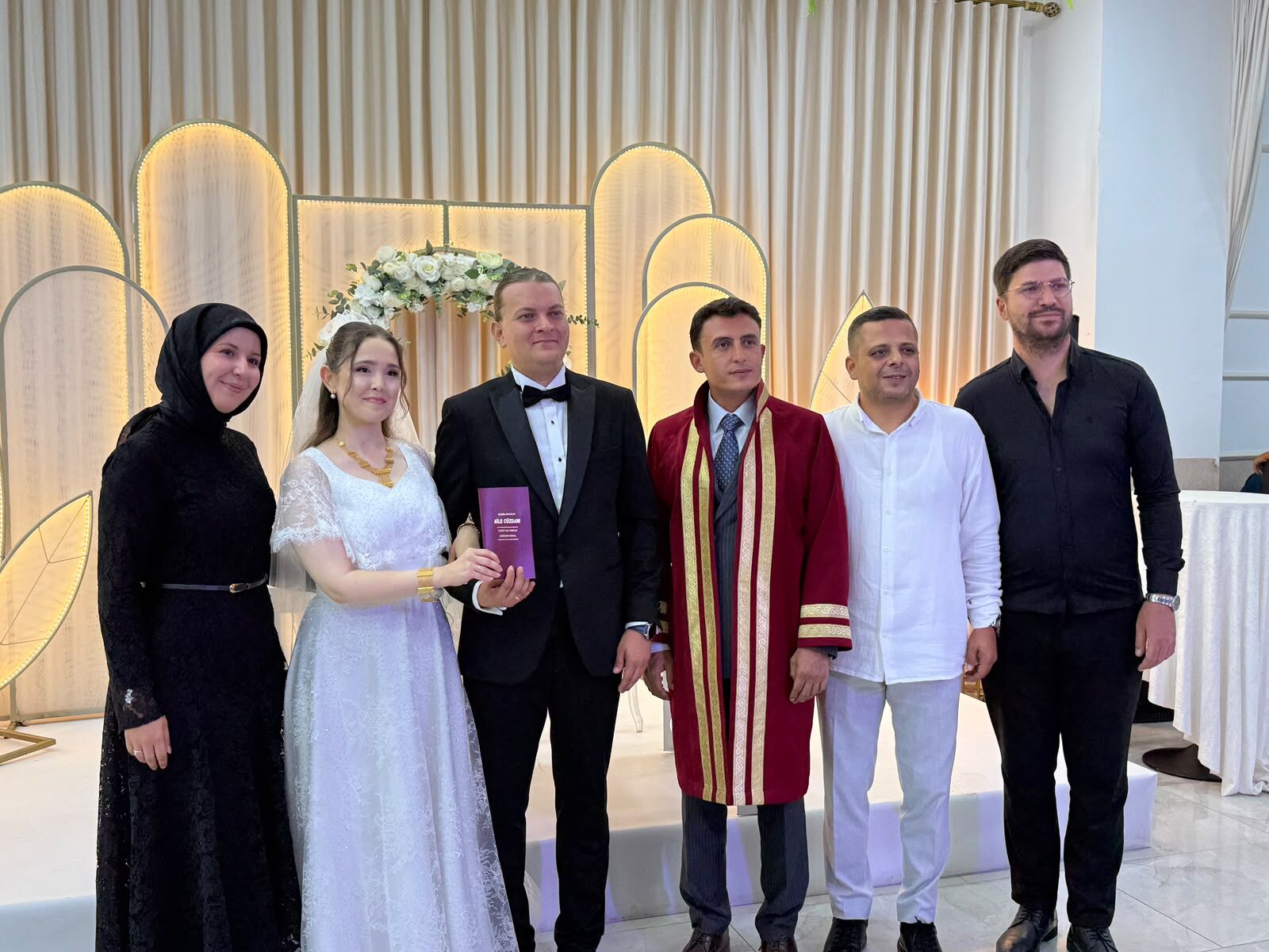 Metehan Nazlı Ve Emine Gülnar’ın Mutlu Günü