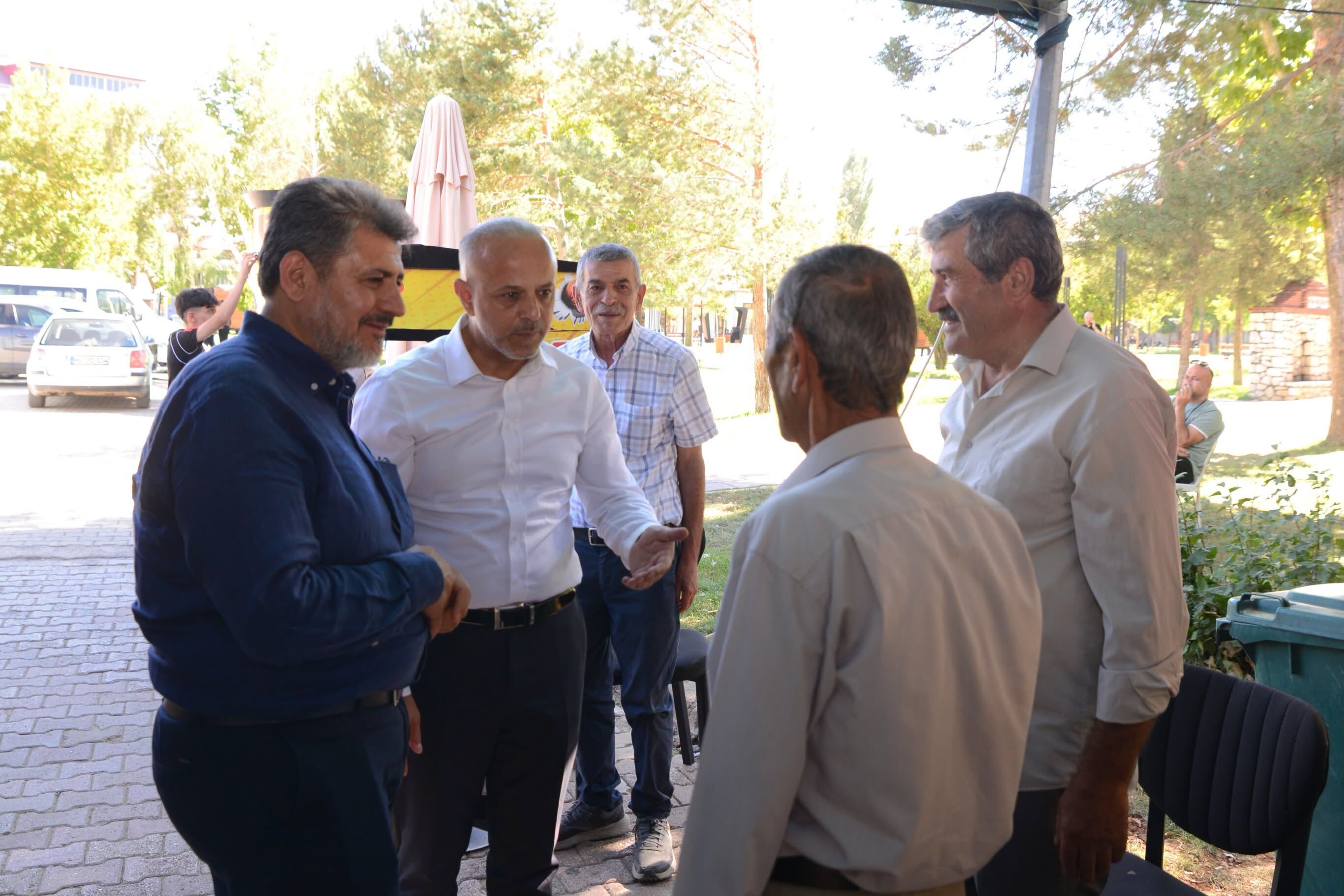 Milletvekili Debgici Afşin’de Esnaf, Şantiye Ve Hane Ziyaretleri Gerçekleştirildi10
