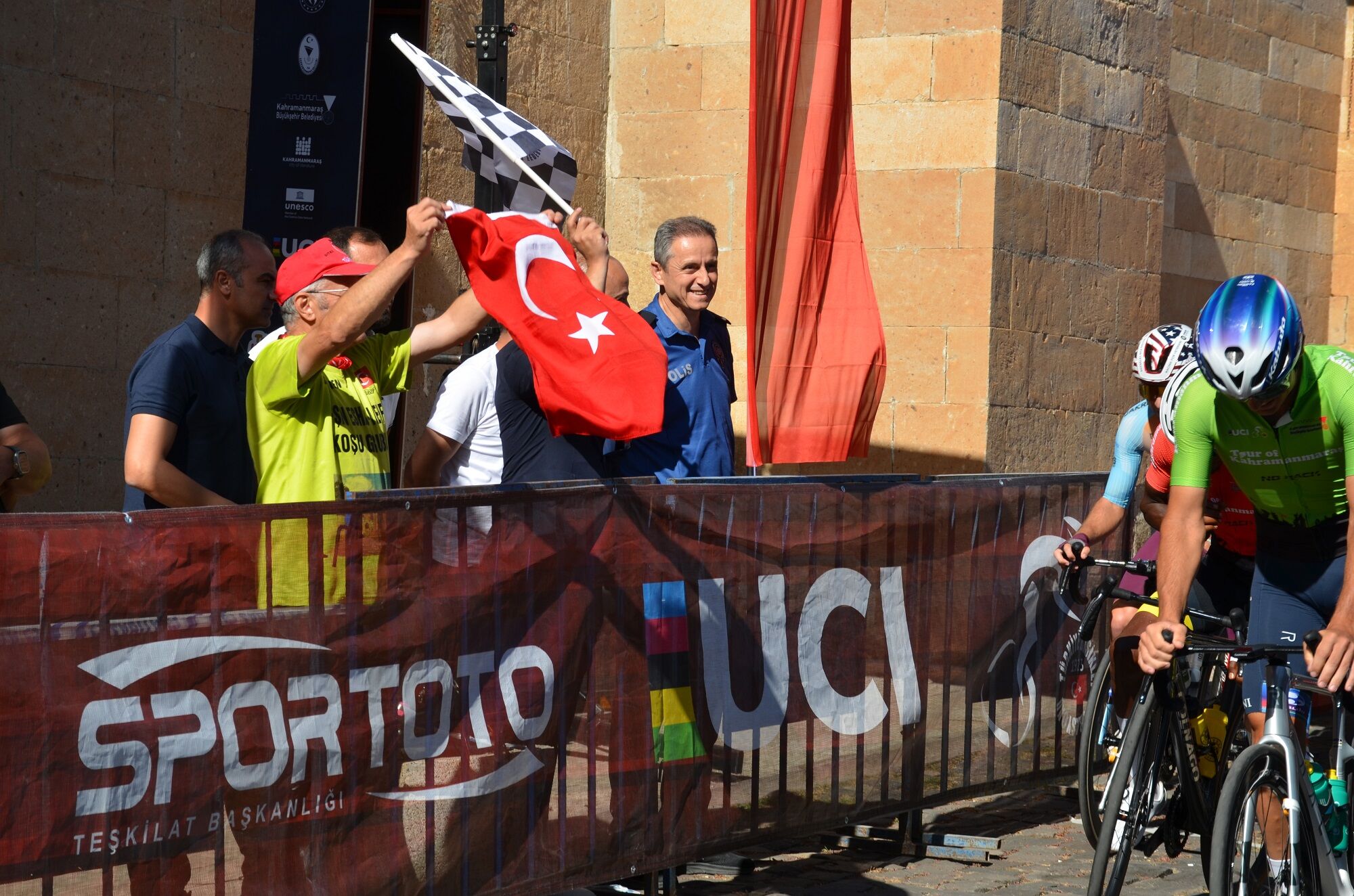 Uluslararası Bisiklet Turu Eshab I Kehf’ten Start Aldı (8)