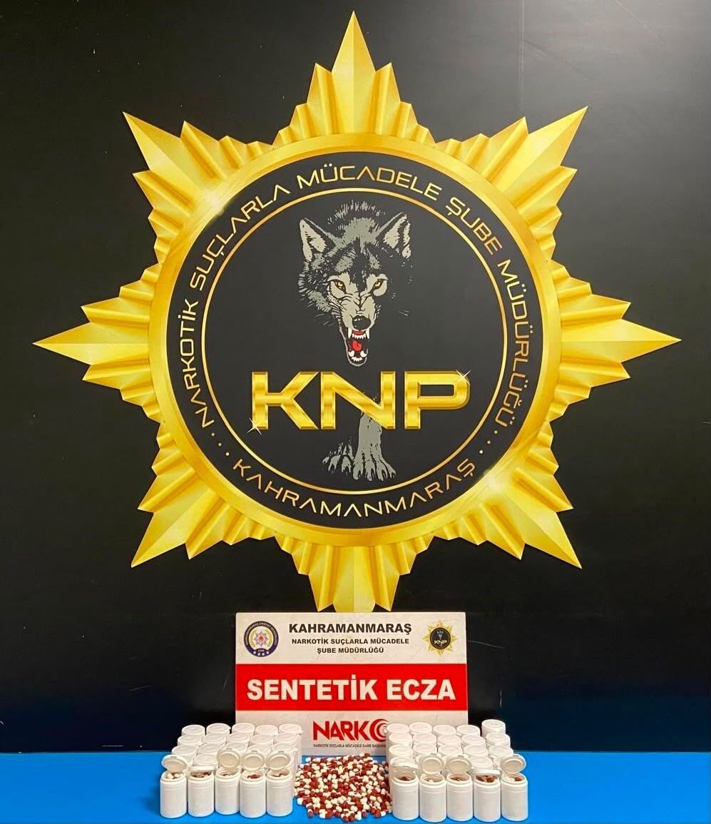 Uyuşturucu Operasyonu 25 Bin 676 Hap Ele Geçirildi (1)