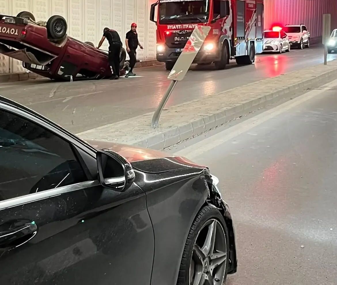 Kontrolden Çıkan Pikap Takla Attı 1 Yaralı