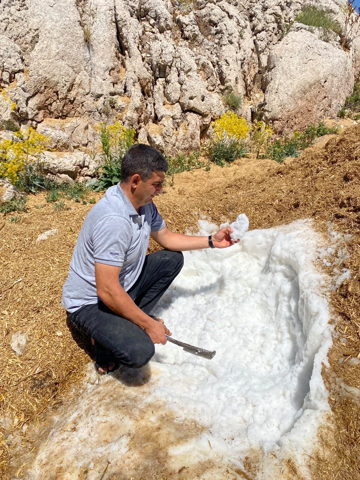 Yazın Serinleten Gelenek Yaylada Saklanan Kar Gün Yüzüne Çıktı (3)