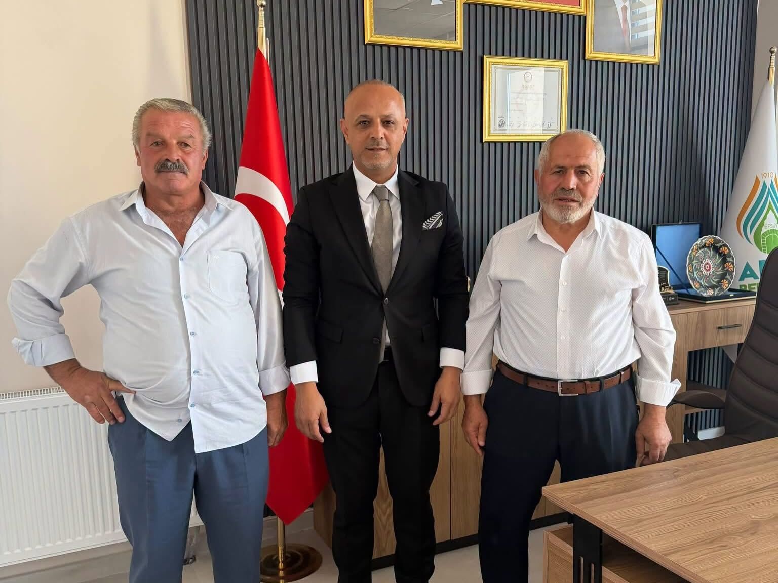 Afşin Belediyesi’nde Ziyaret Trafiği Sürüyor (1)